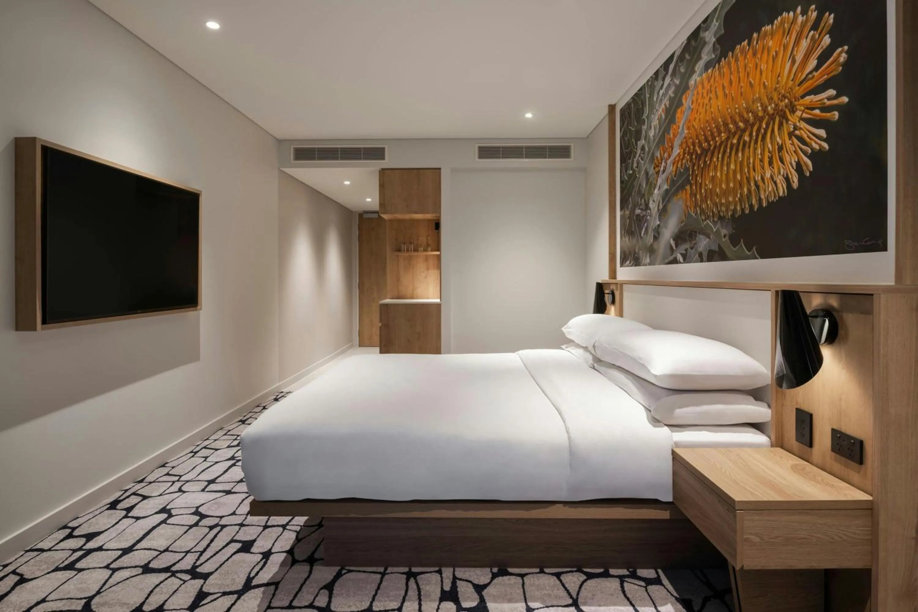 Photo of the whole room, Bed in Courtyard by Marriott Perth Murdoch