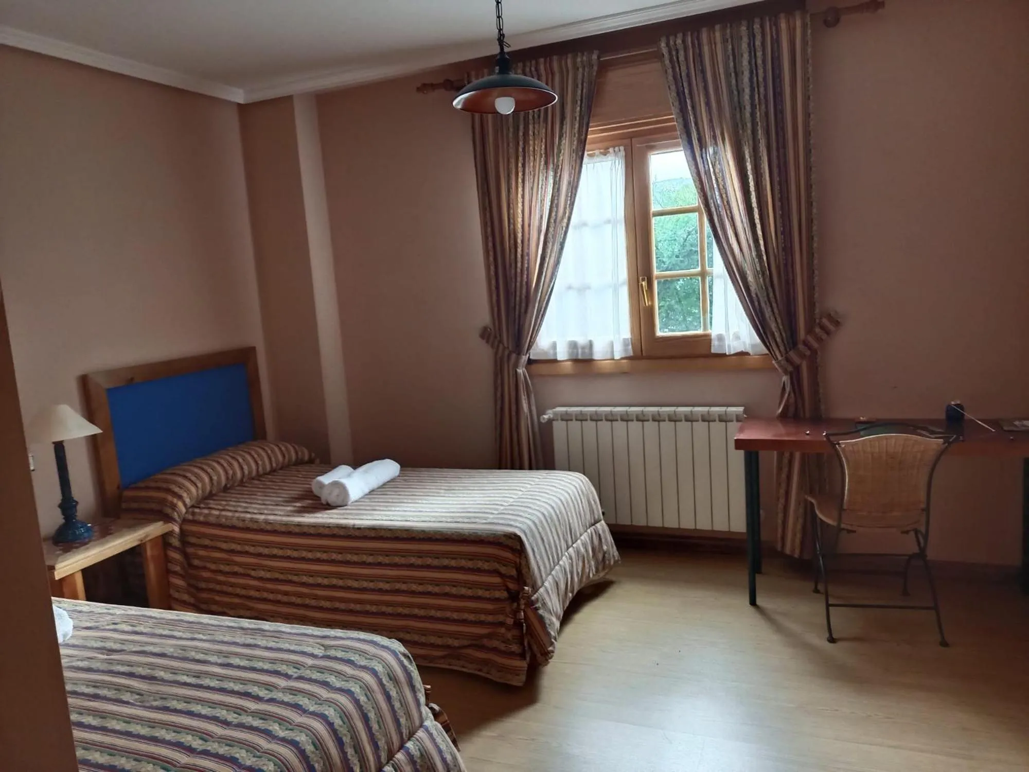 TV and multimedia, Bed in Hotel Pico Espiguete