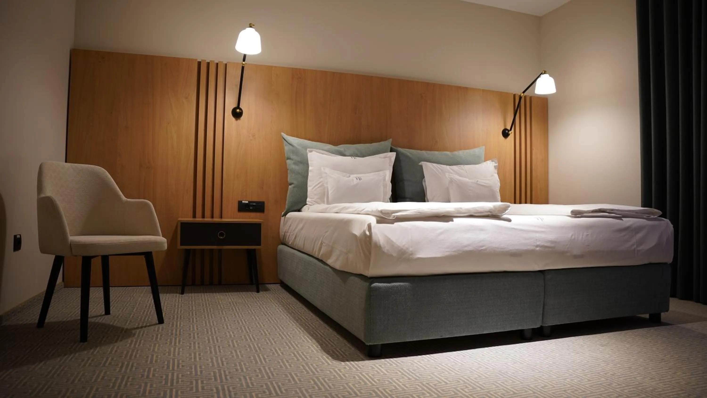 Bed in Hotel Sorin MIHAI