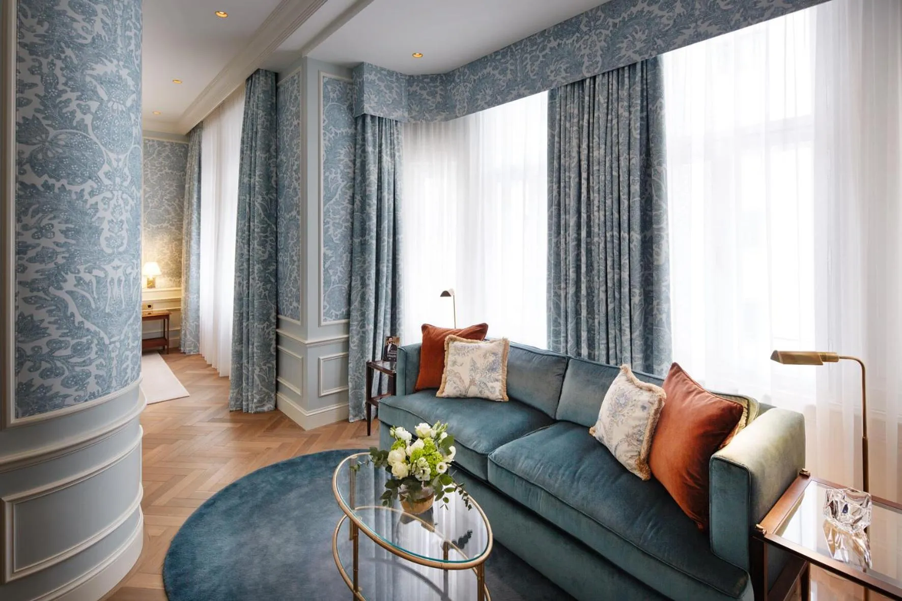 Seating area in Hotel Zur Wiener Staatsoper