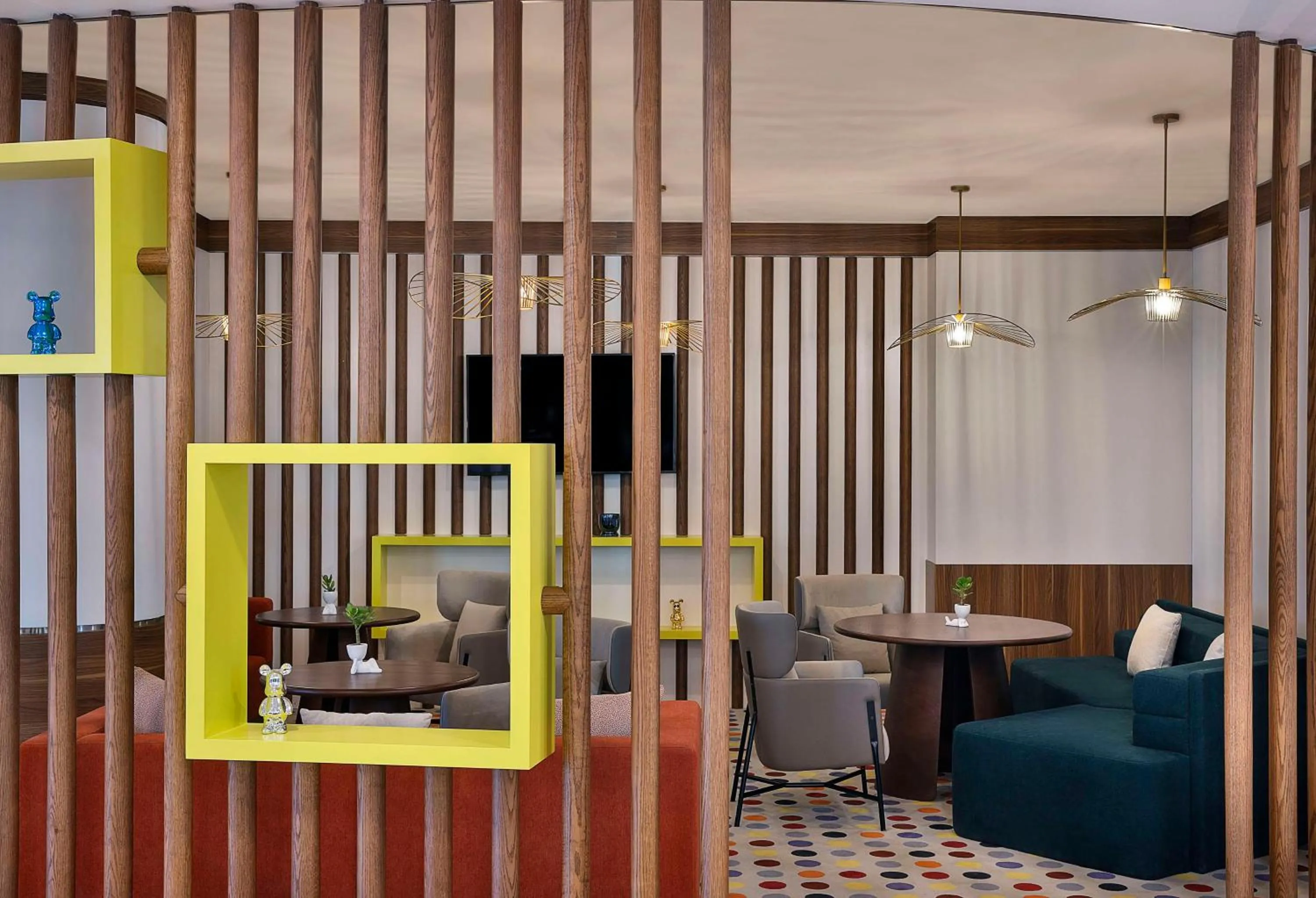 Lobby or reception in Hampton by Hilton Sharma NEOM Community 1