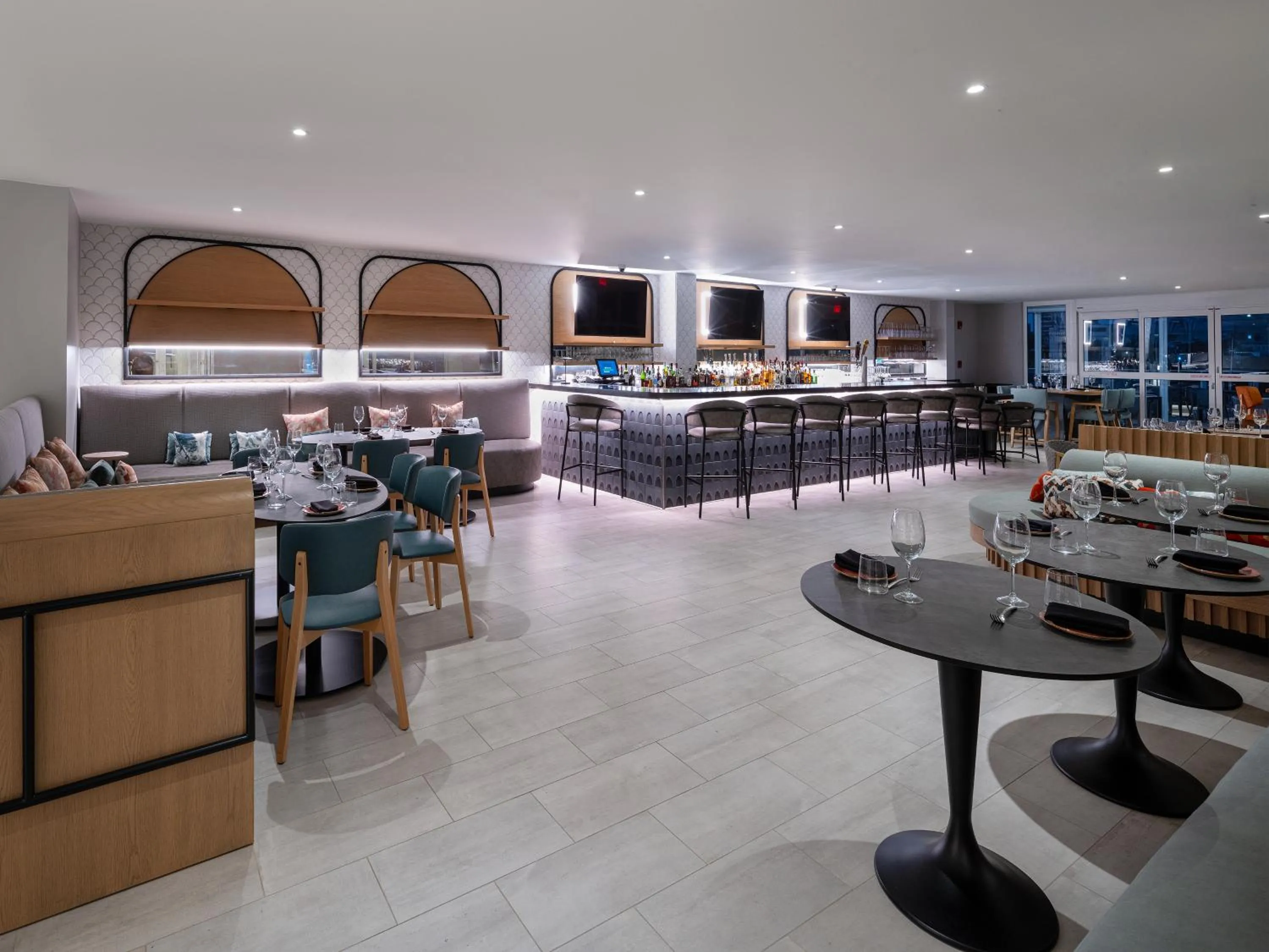 Restaurant/places to eat in Hilton Garden Inn San Juan Condado