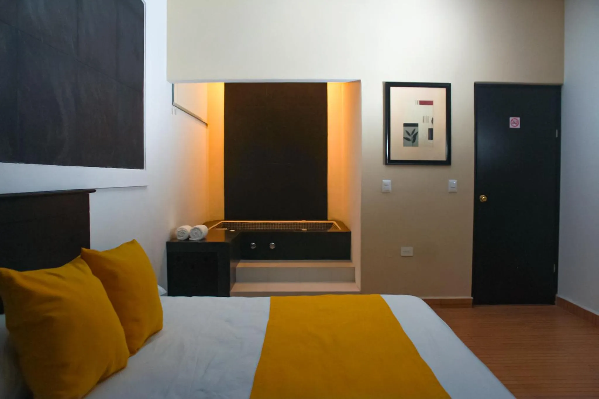 Photo of the whole room in Hotel Zibahun