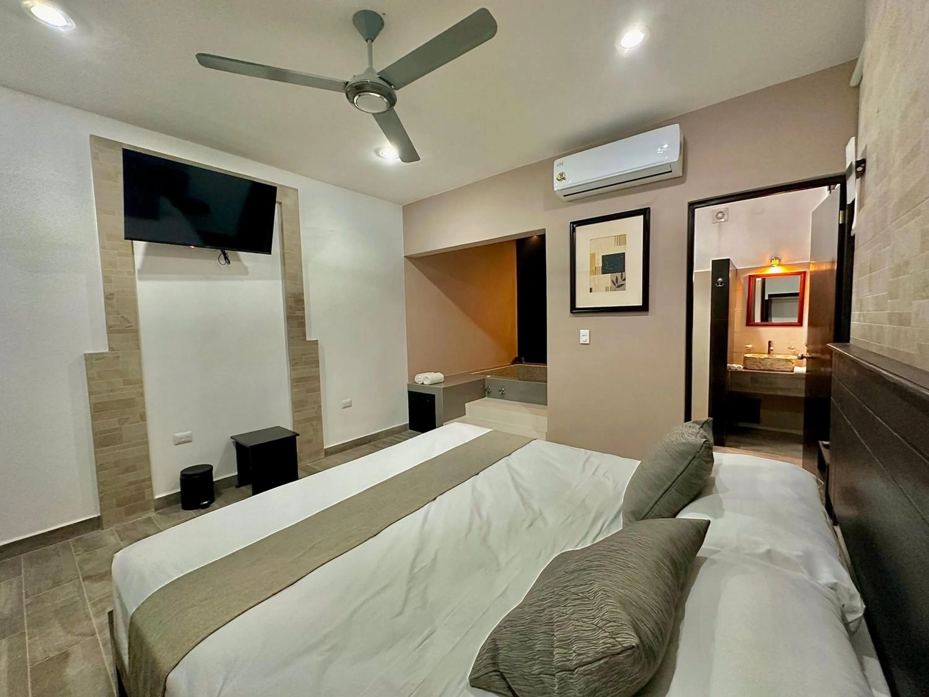 Bed in Hotel Zibahun