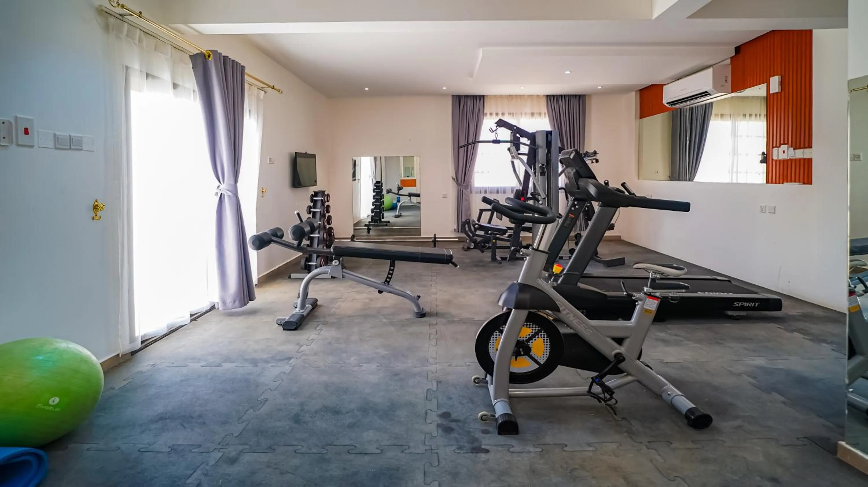 Property building in Express City Hotel - Duqm