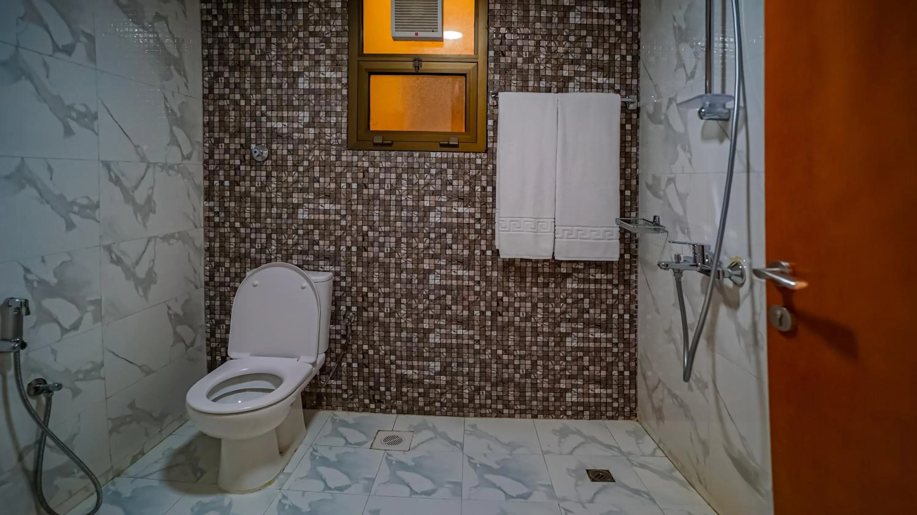 Shower in Express City Hotel - Duqm