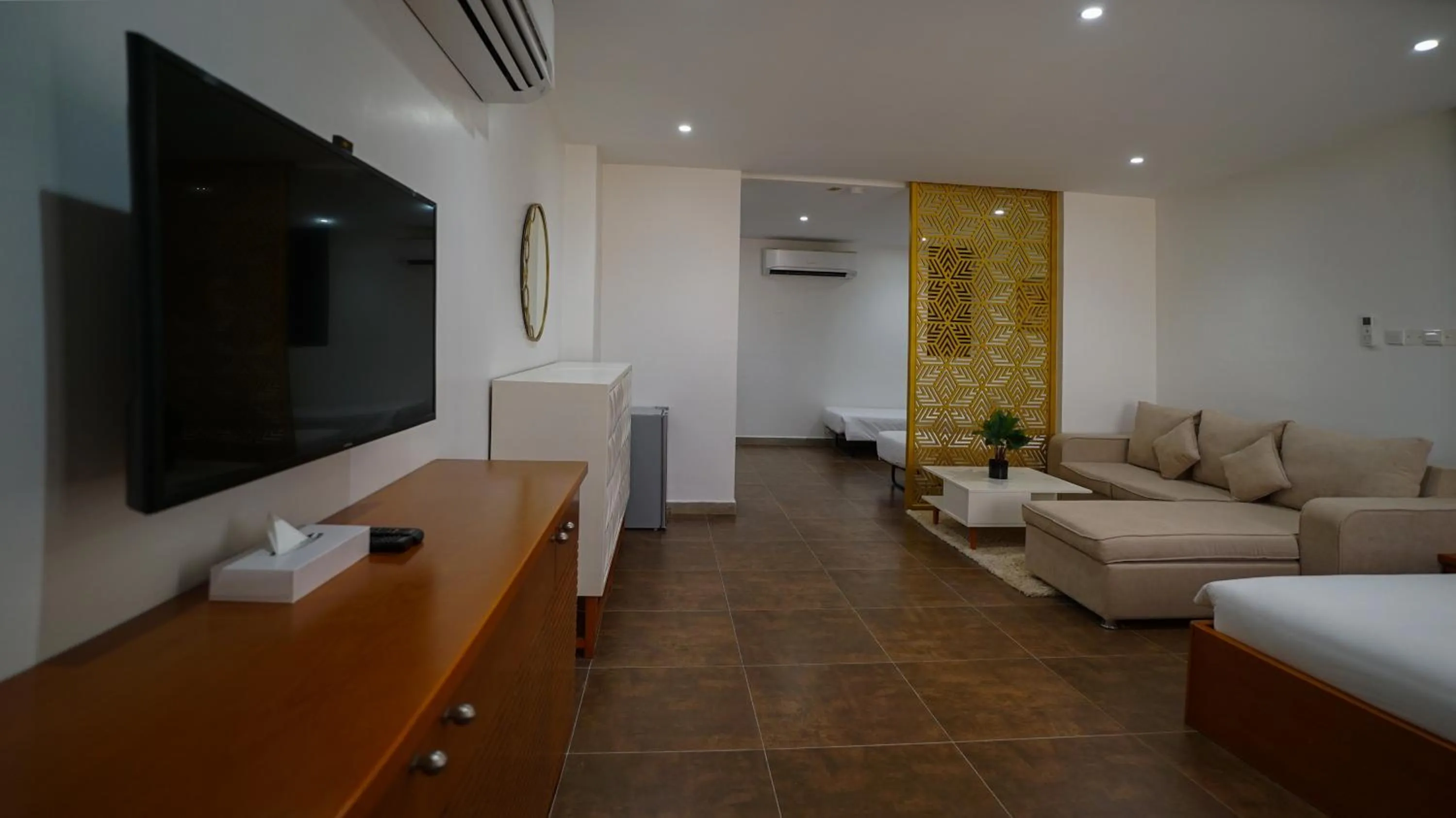 Bed in Express City Hotel - Duqm