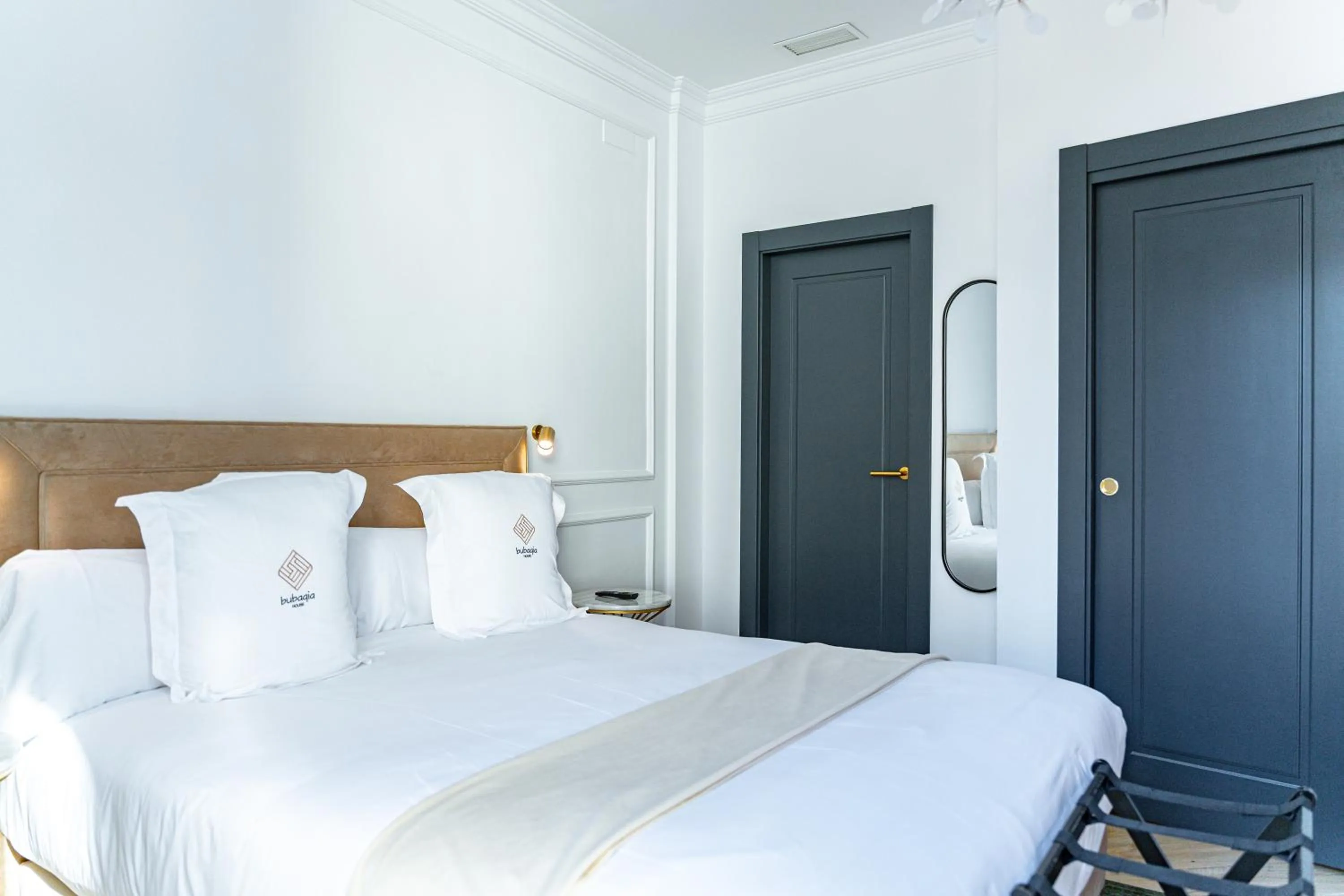 Bed in Bubaqia House - Suites Boutique