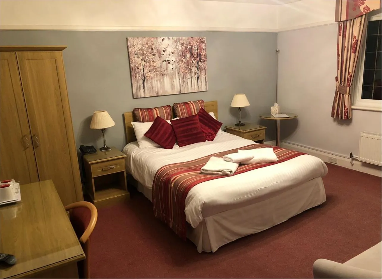 Little Silver Country Hotel