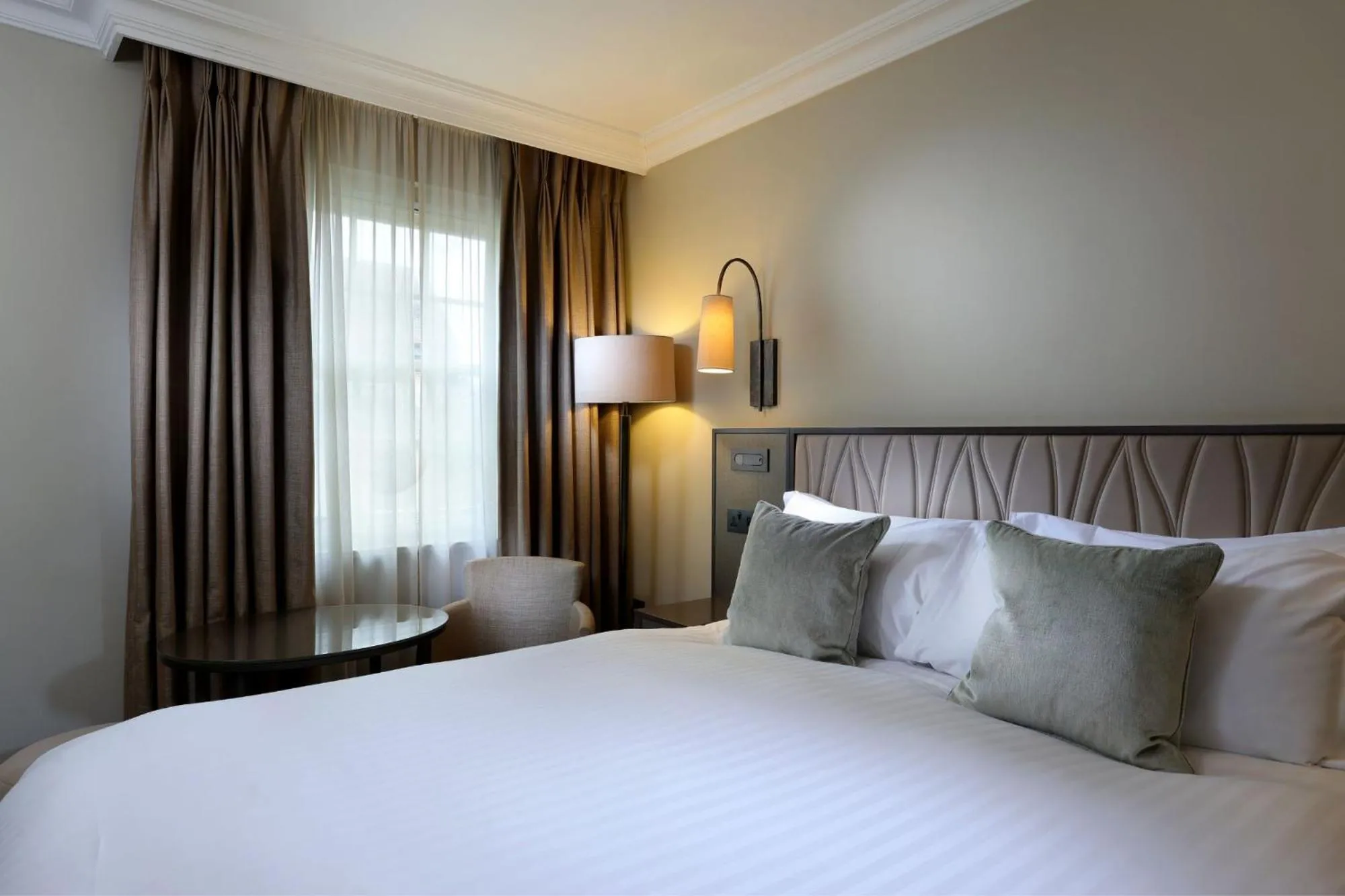 Bed in Castle Hotel Windsor