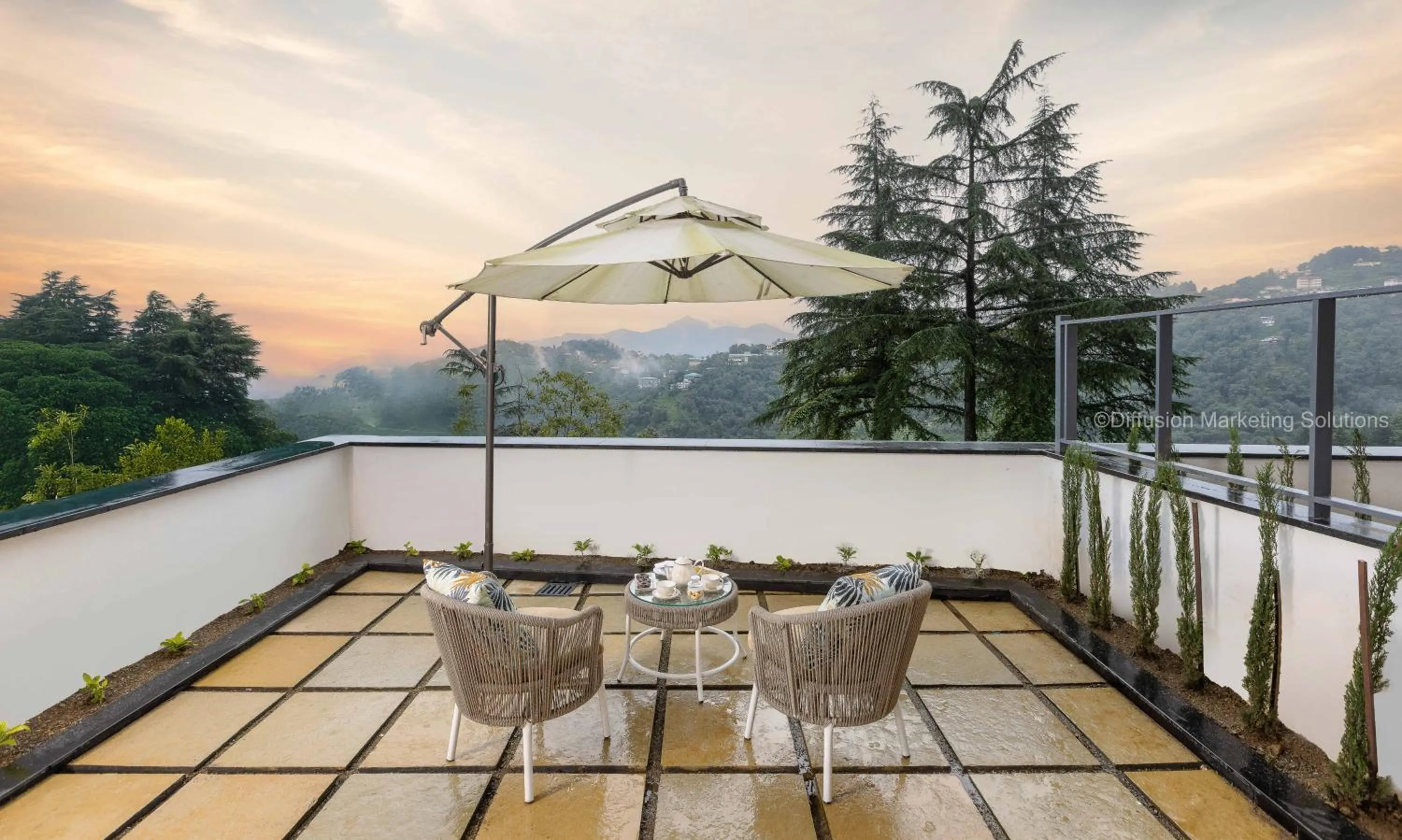 Patio in juSTa Hollow Oak, Mussoorie