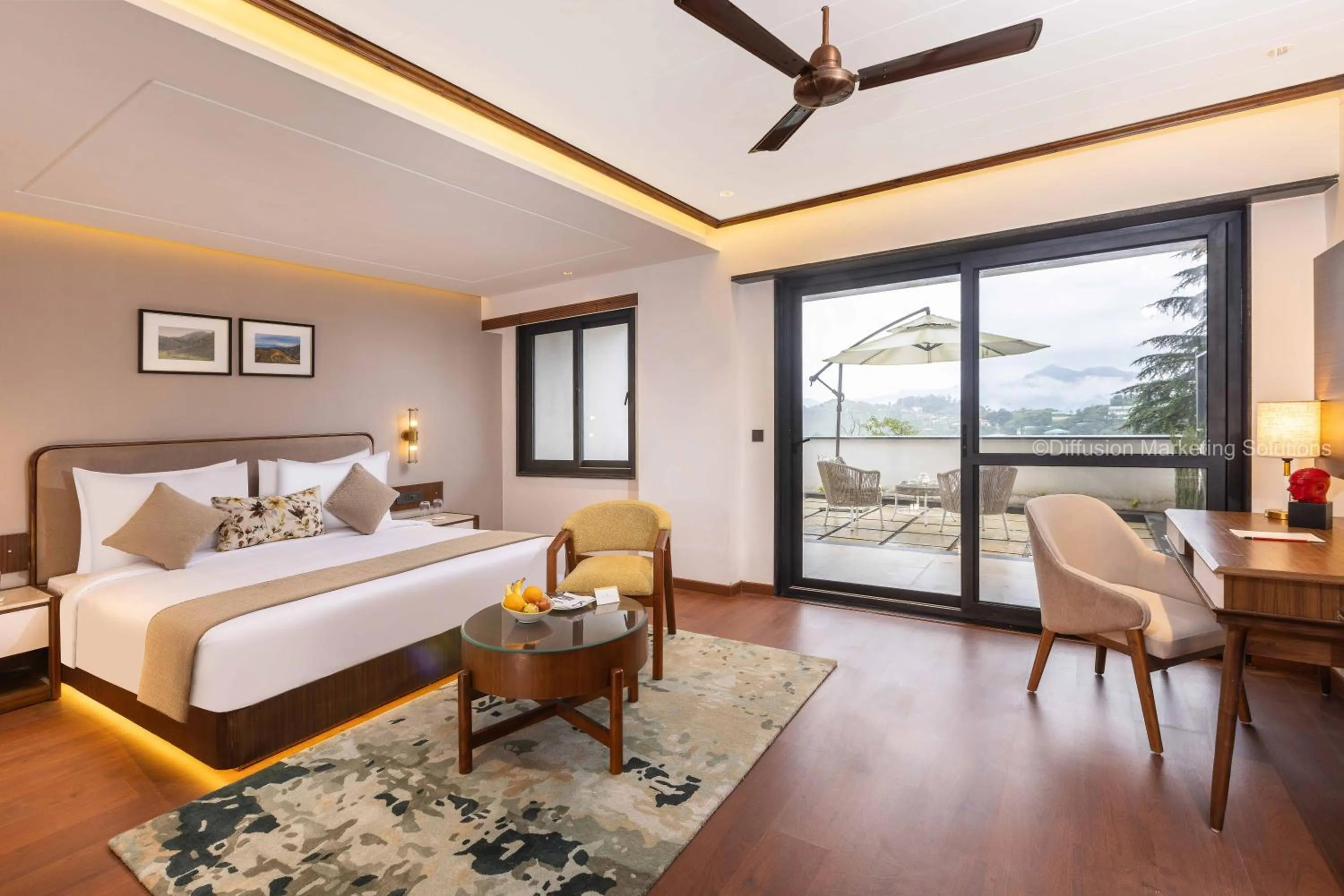 Bed in juSTa Hollow Oak, Mussoorie