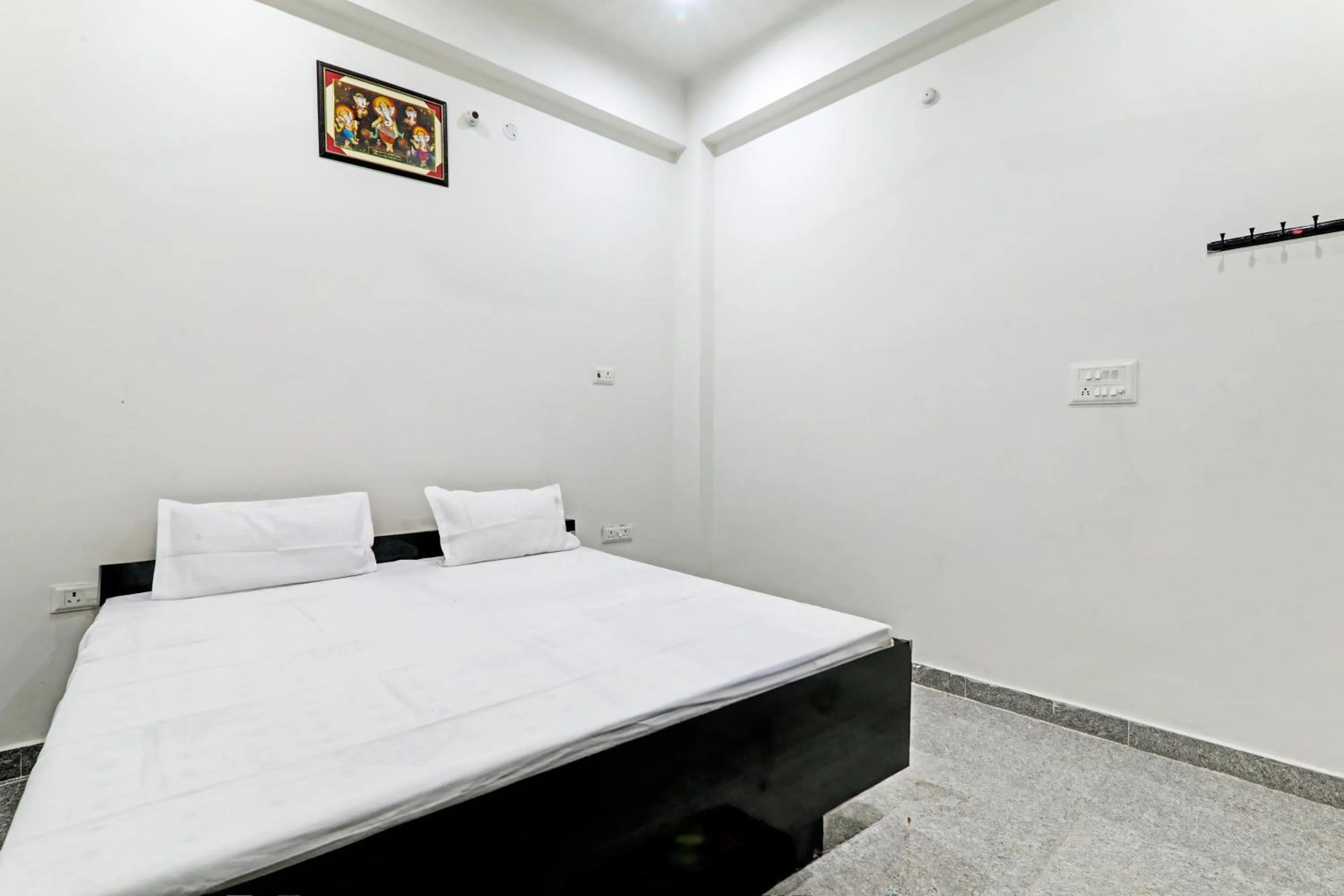 Bedroom in Hotel O Shri Krishna Banquet Hall