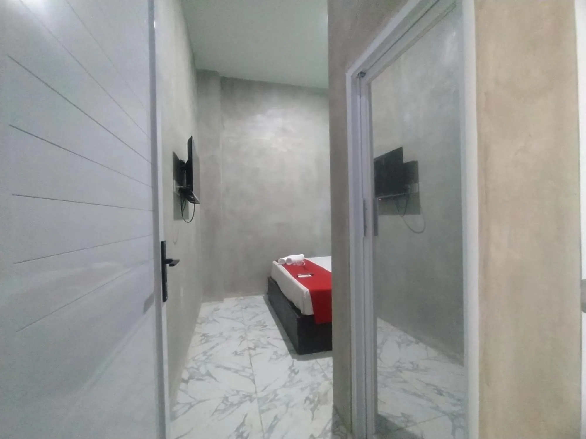 Bed in RedDoorz Syariah near Exit Tol Bojong Pekalongan