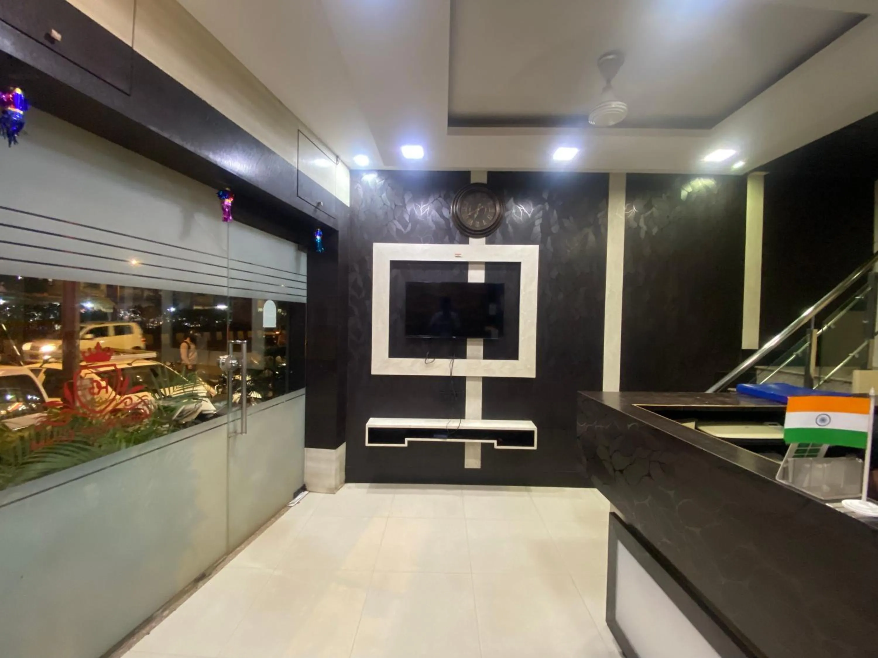 Seating area in Hotel Royal Grand - Near Mumbai International Airport