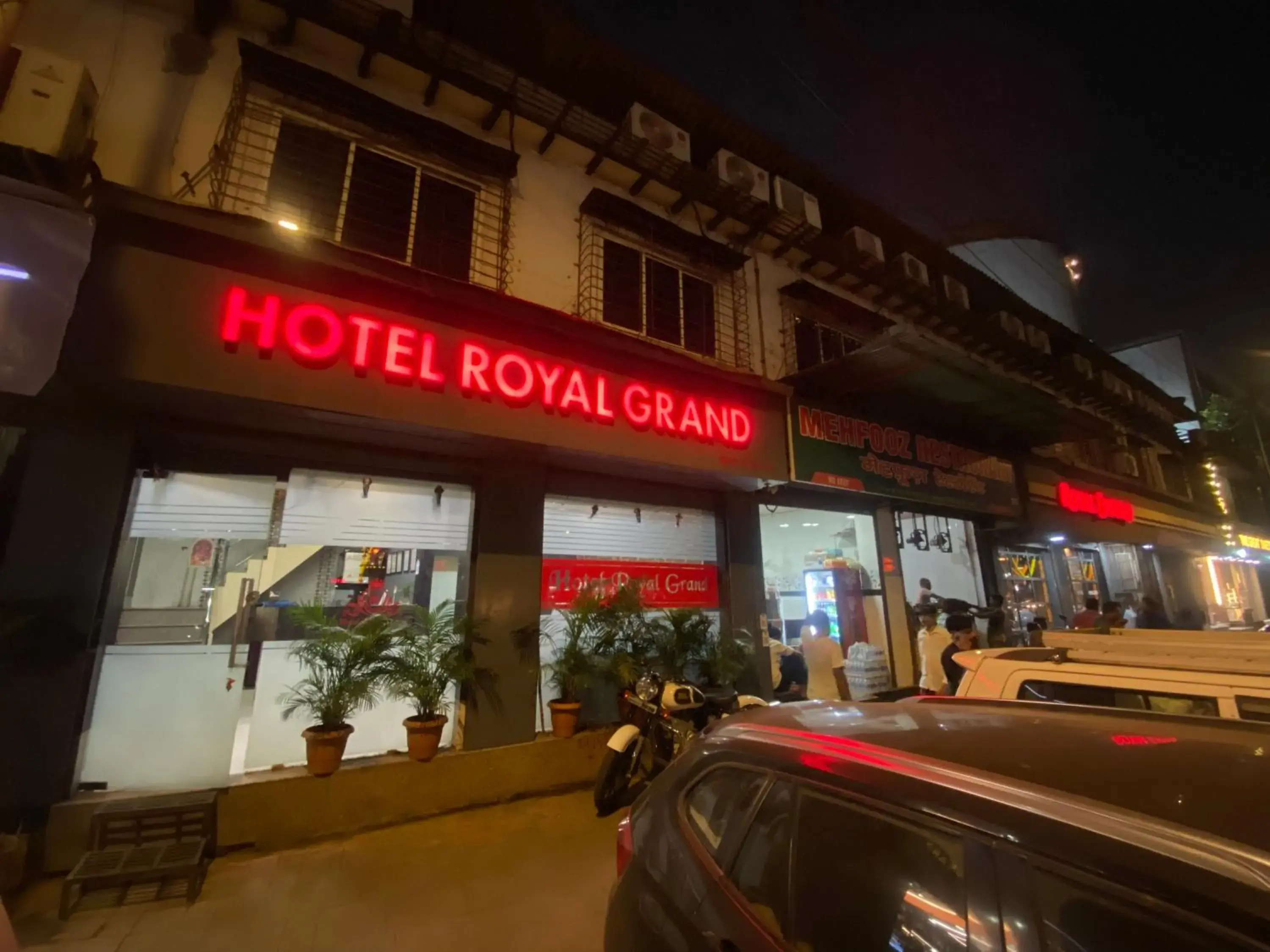 Hotel Royal Grand - Near Mumbai International Airport Hotel Royal Grand - Near Mumbai International Airport