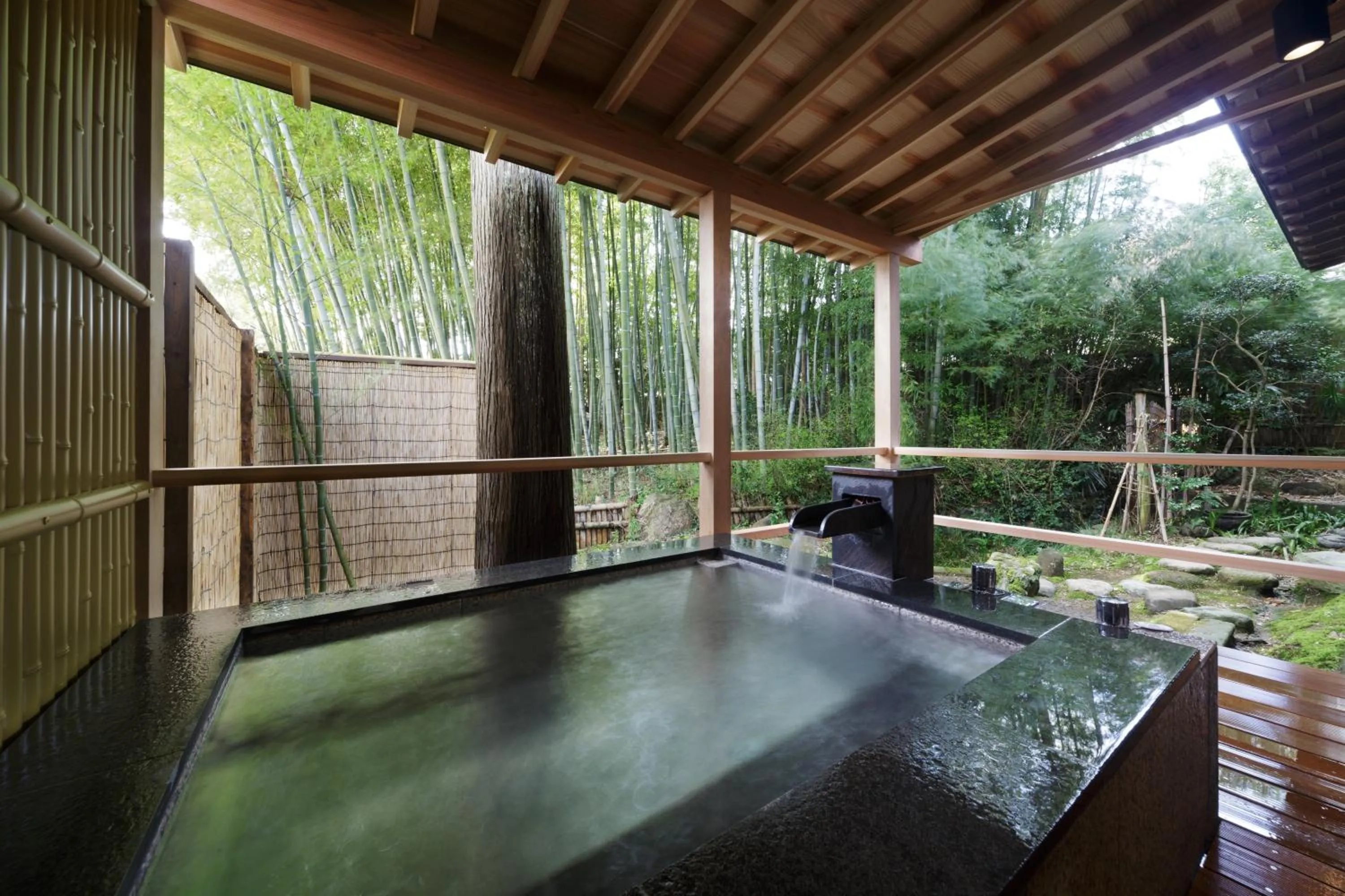 Open Air Bath in Koshi no yado Takashimaya