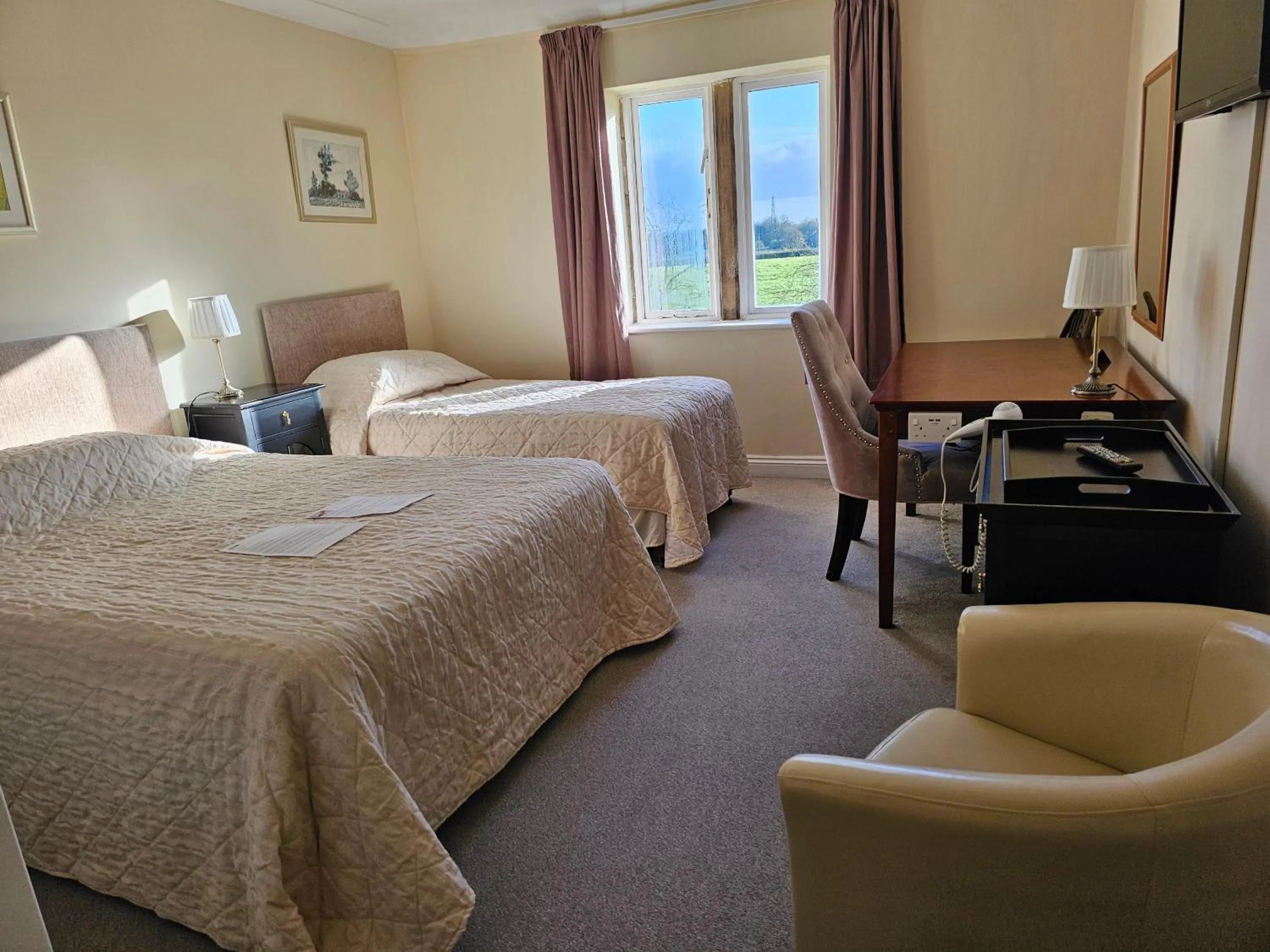 Bedroom, Bed in Schoolhouse Restaurant and Hotel