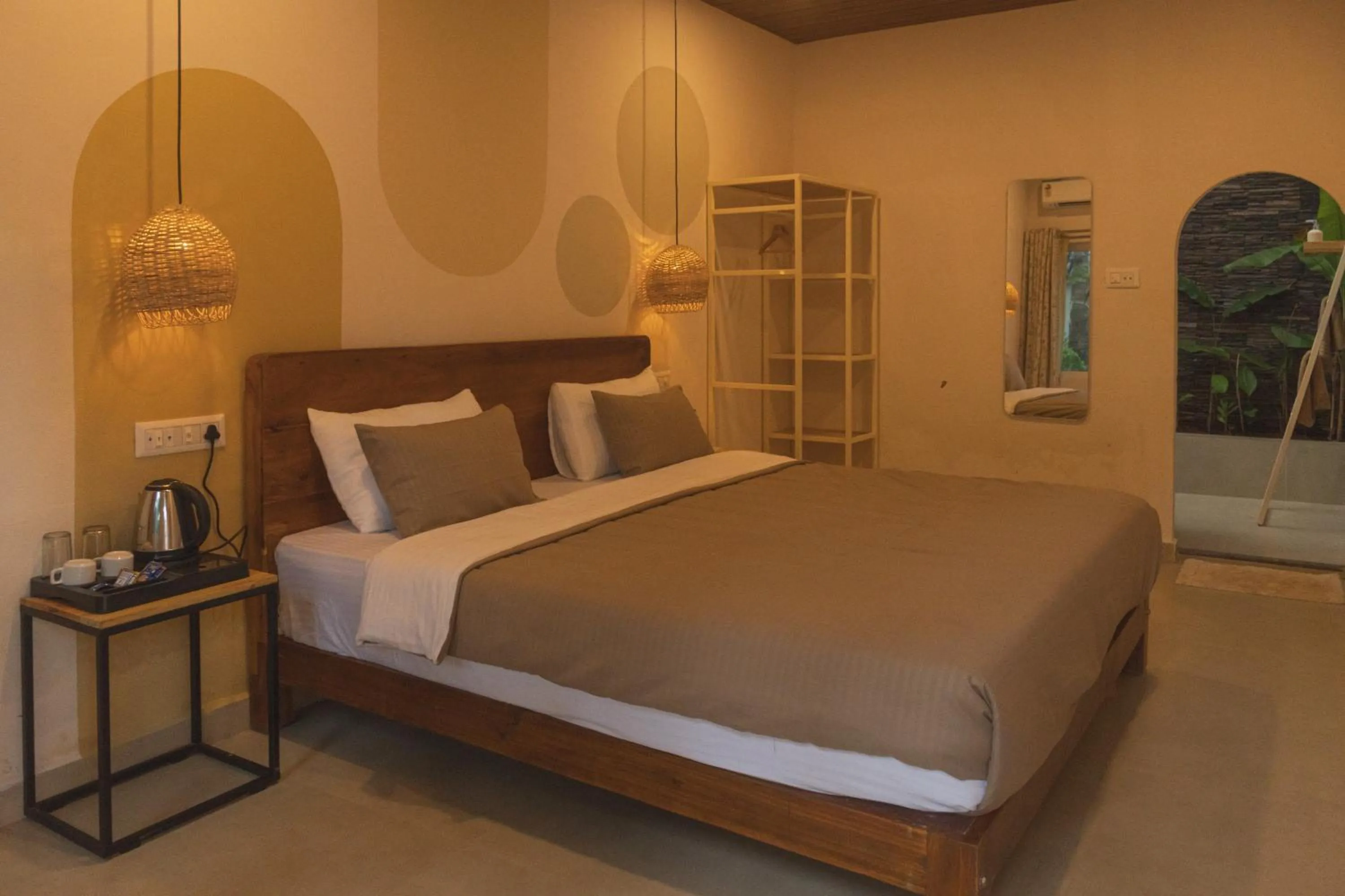 Photo of the whole room, Bed in Sunset Cafe Beach Stay