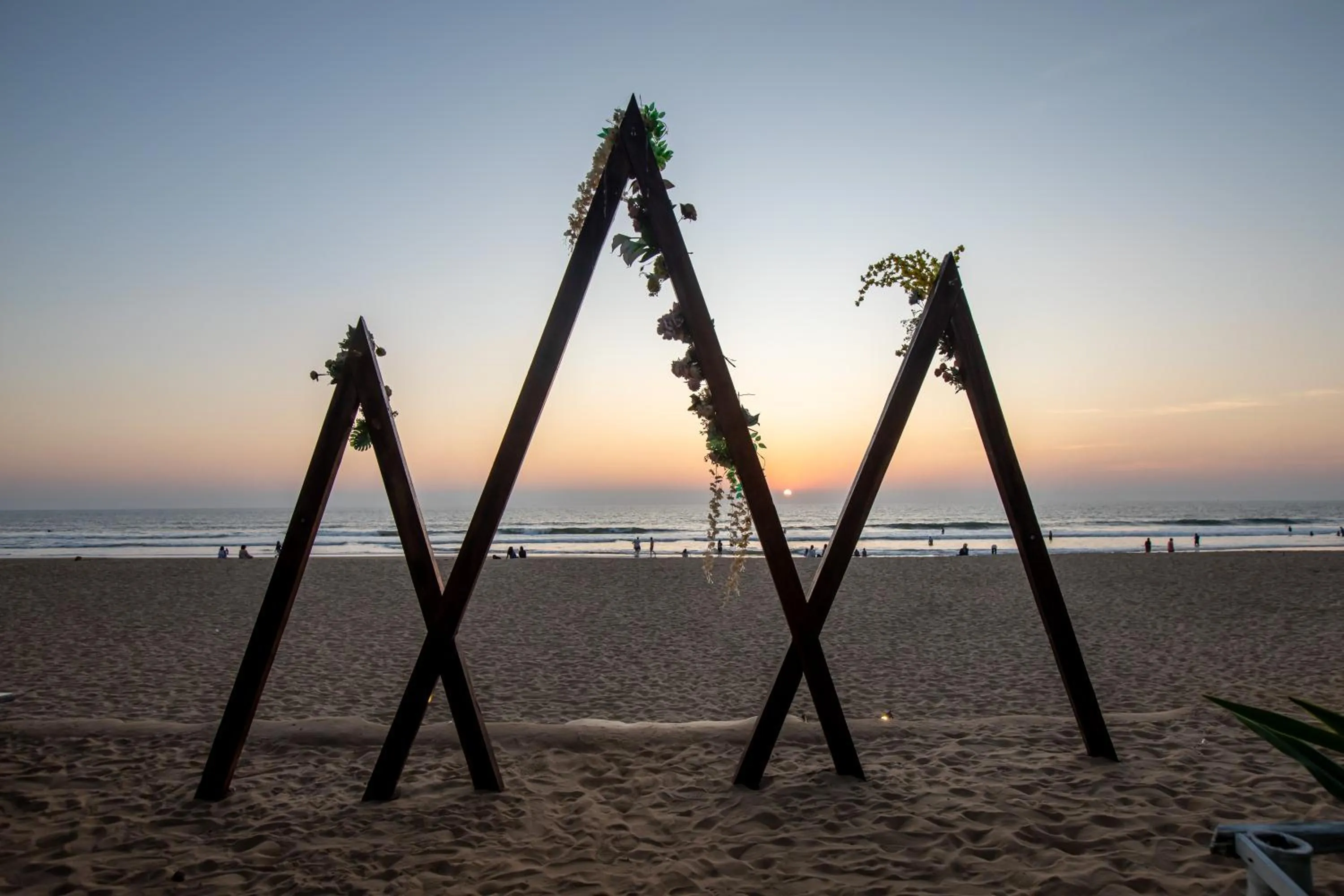 Restaurant/places to eat in Sunset Cafe Beach Stay