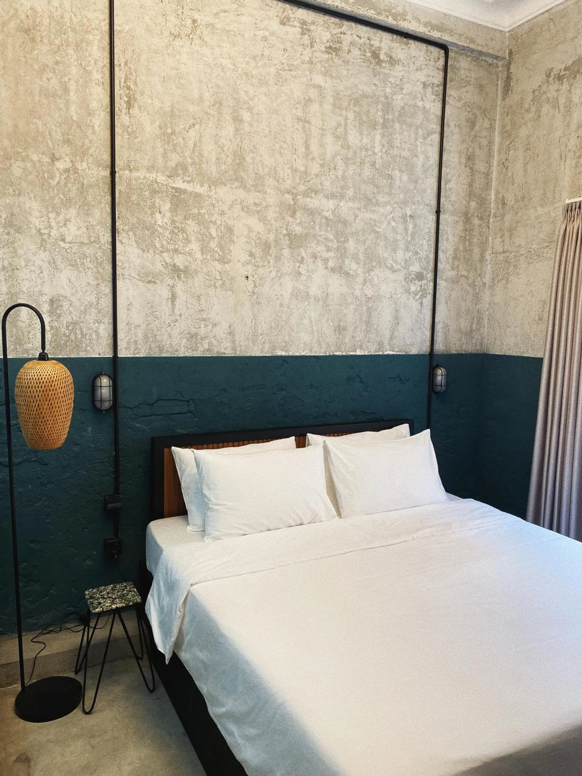 Bedroom, Bed in Sundays Boutique Eco Hotel