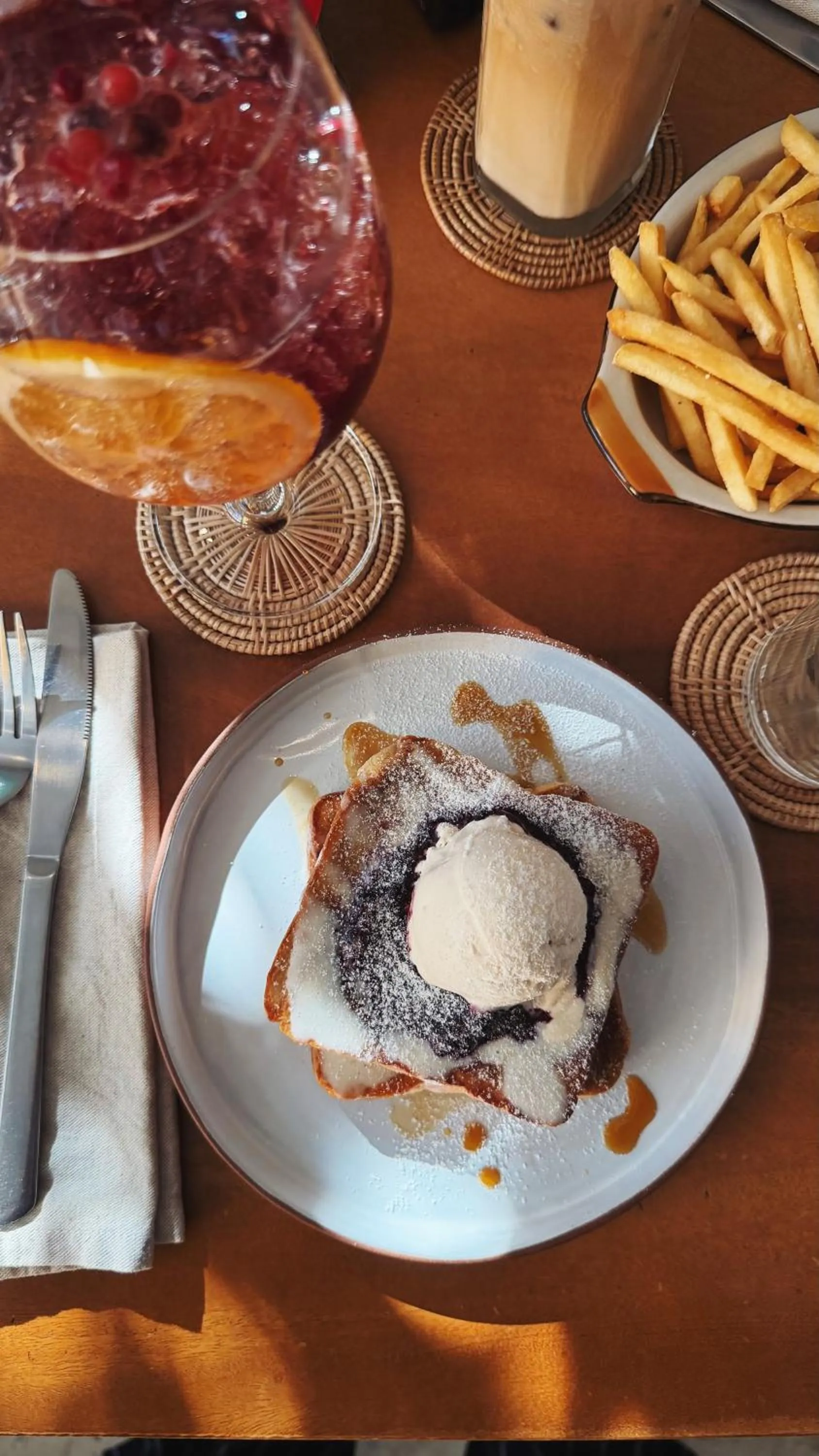 Restaurant/places to eat in Sundays Boutique Eco Hotel