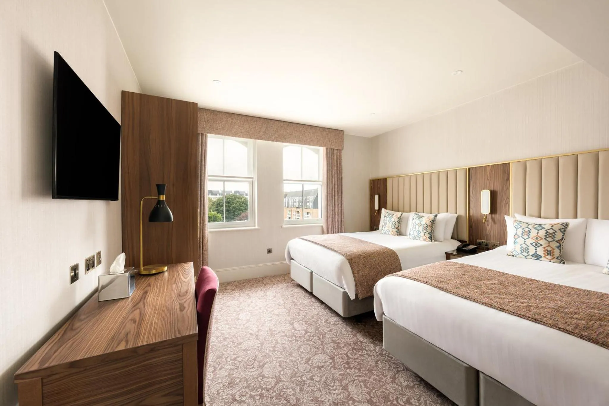 Photo of the whole room, Bed in voco The Clifton Folkestone by IHG