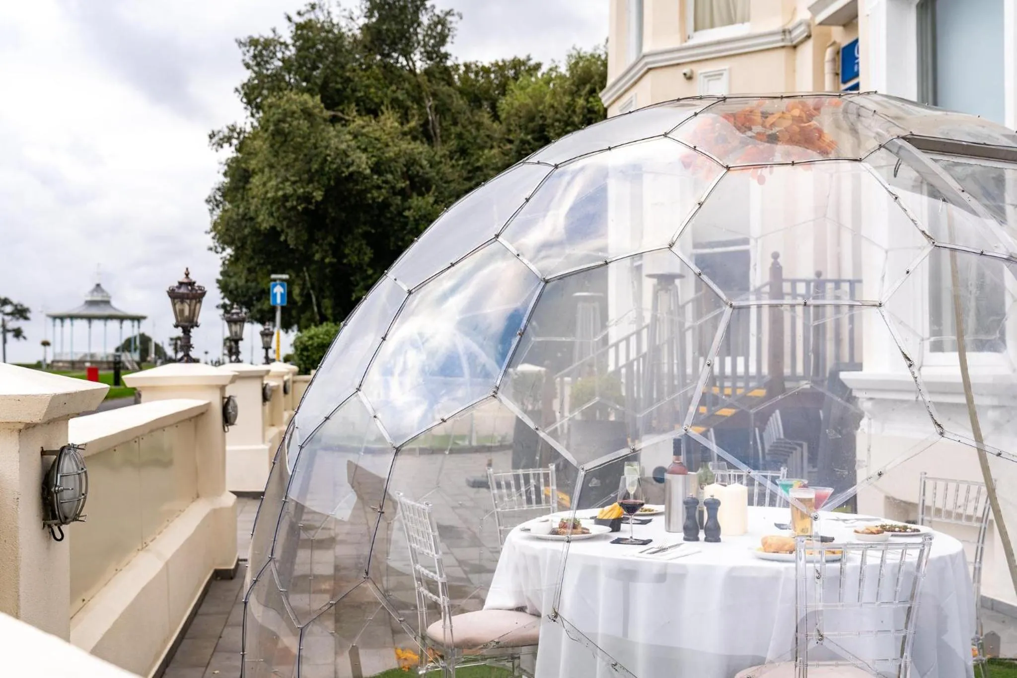 Restaurant/places to eat in voco The Clifton Folkestone by IHG