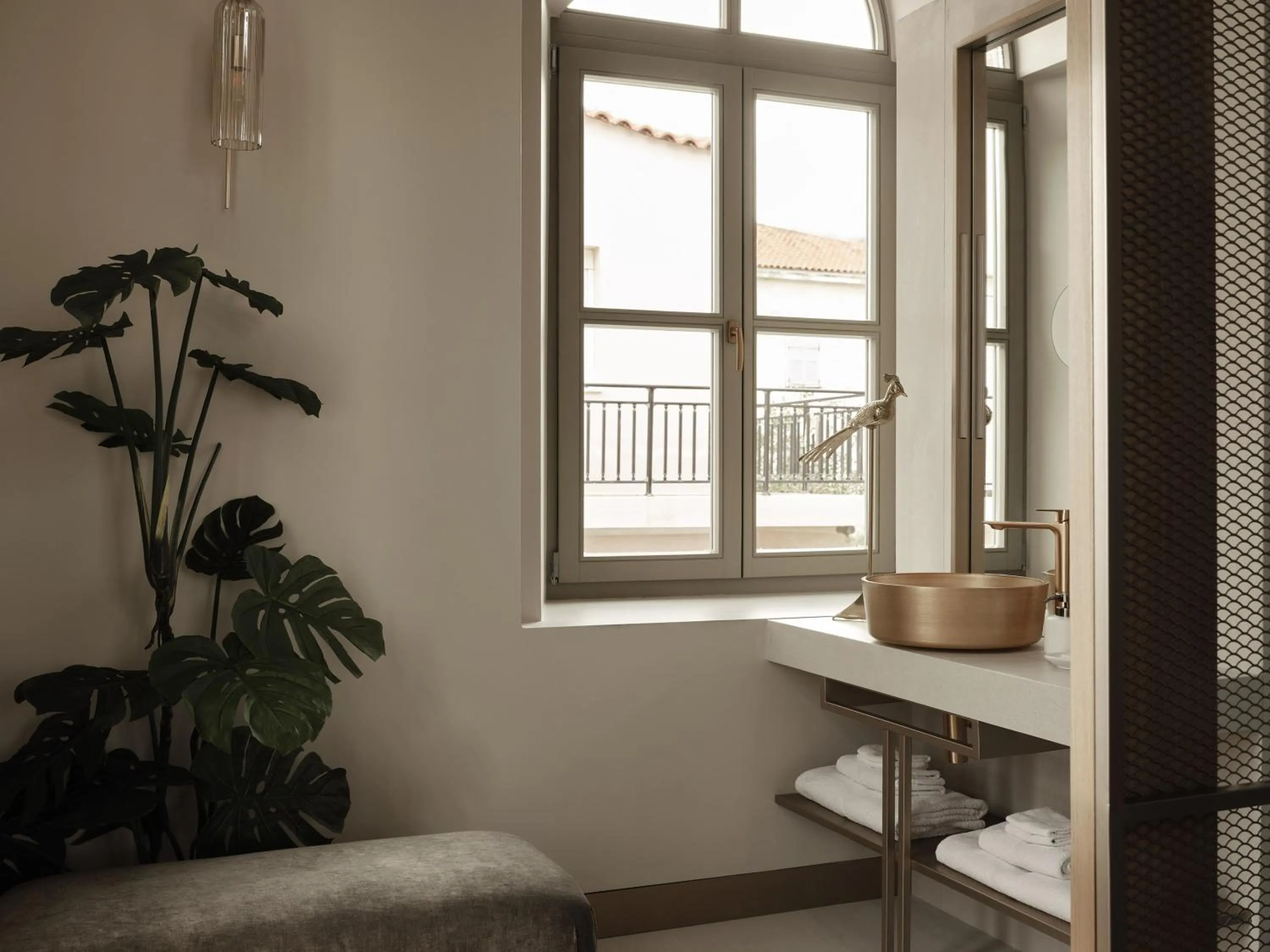 Bathroom in Domus Blanc Boutique Hotel