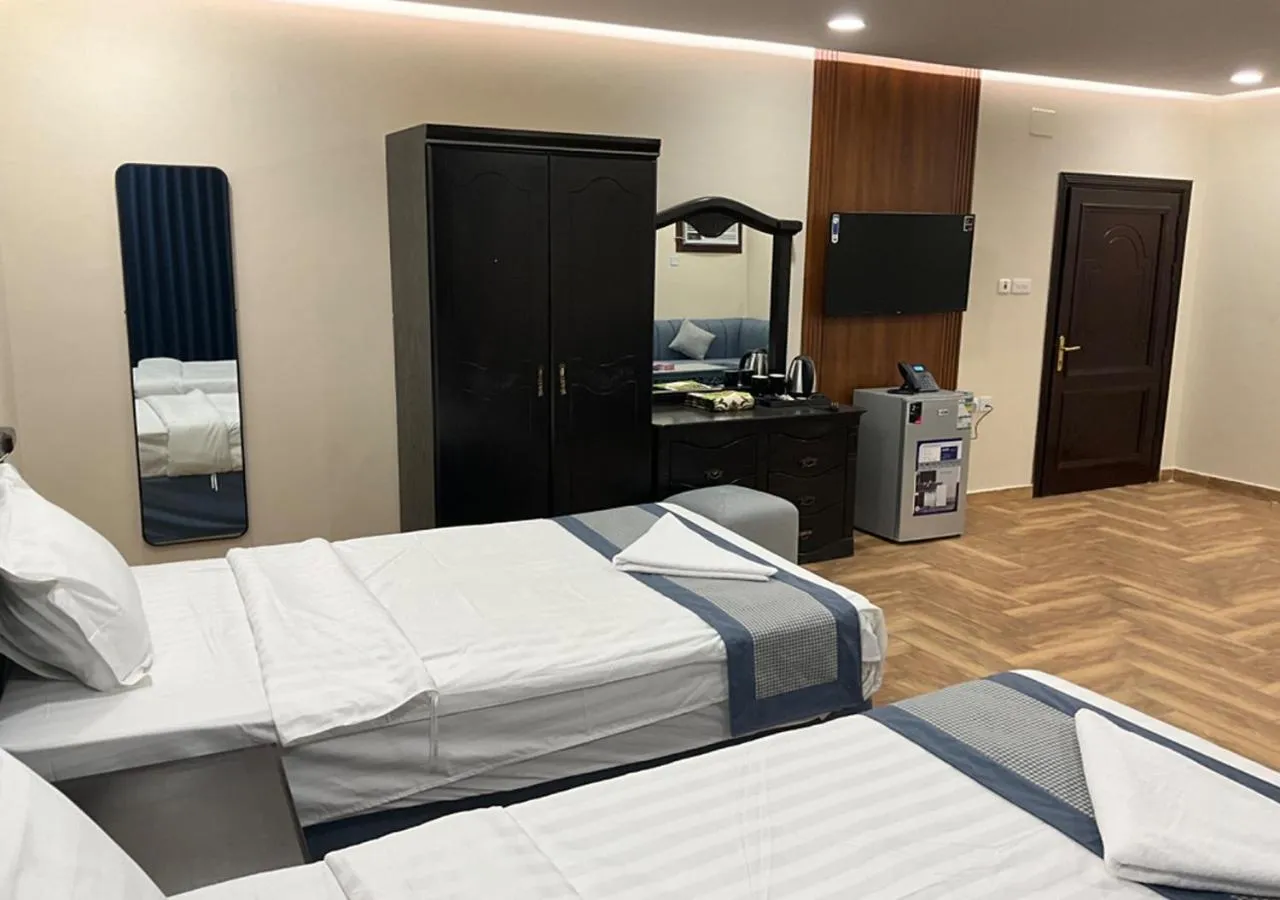 Photo of the whole room, Bed in Al Baida Suites Al Salam Branch