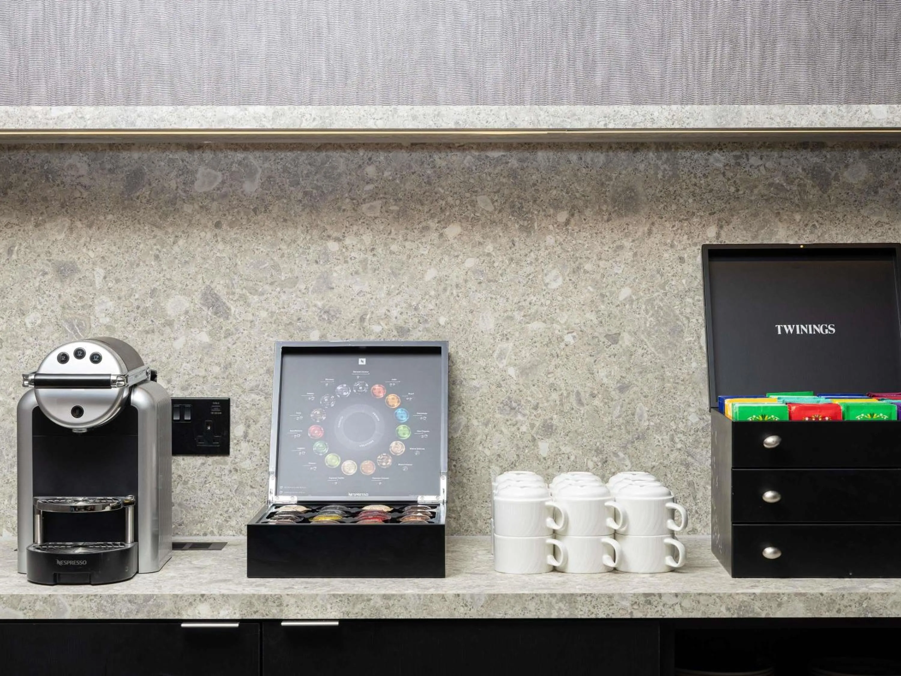 Meeting/conference room in ibis London Earls Court