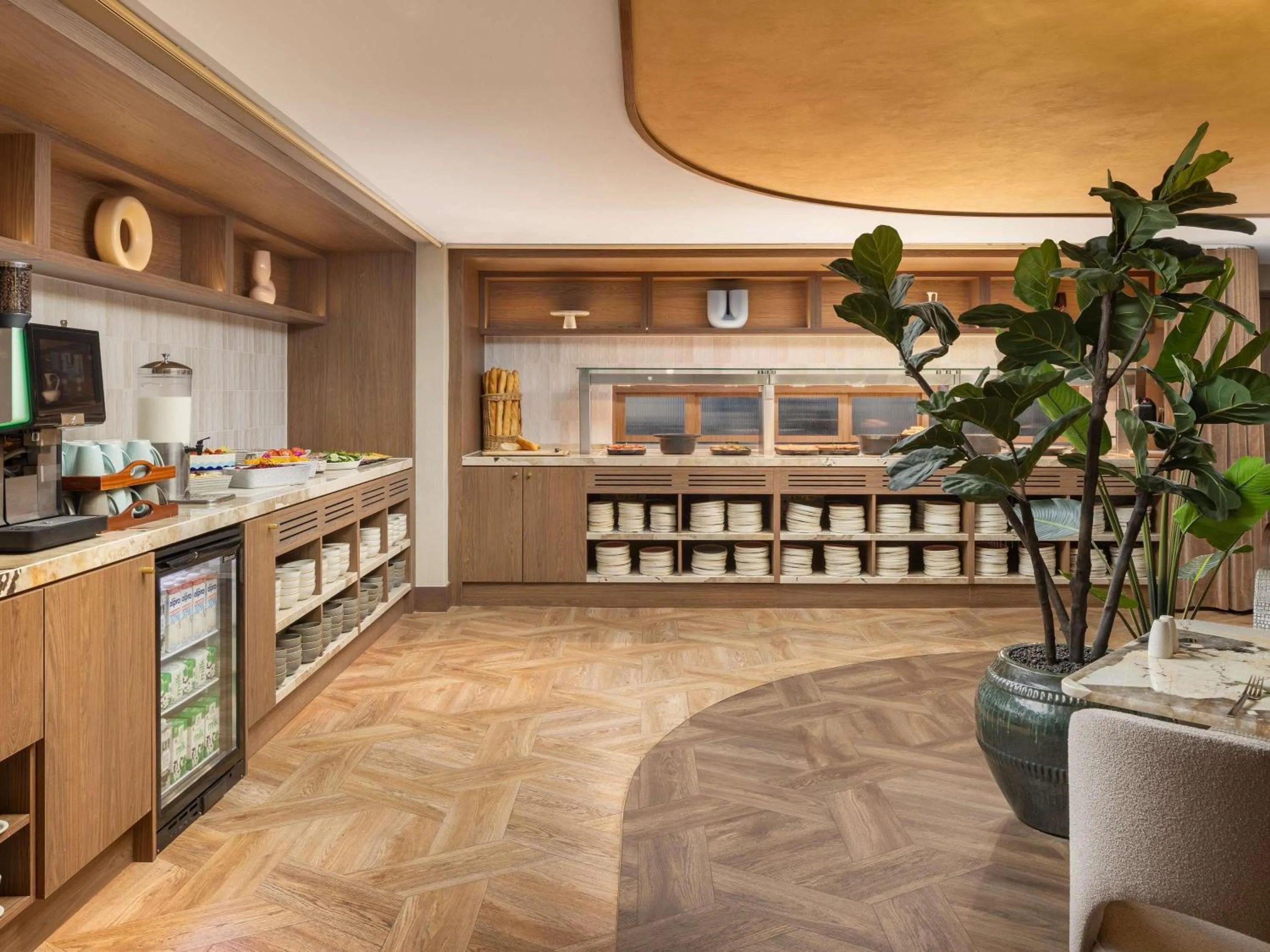 Breakfast in ibis London Earls Court