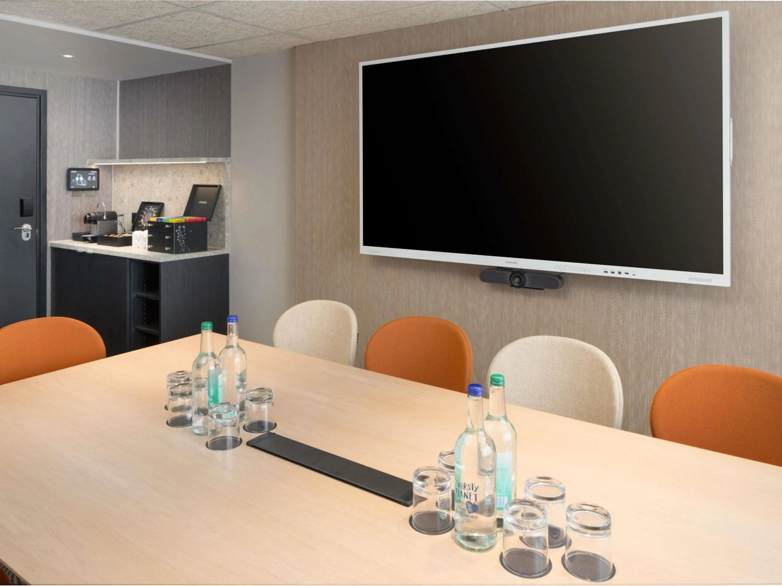 Meeting/conference room in ibis London Earls Court