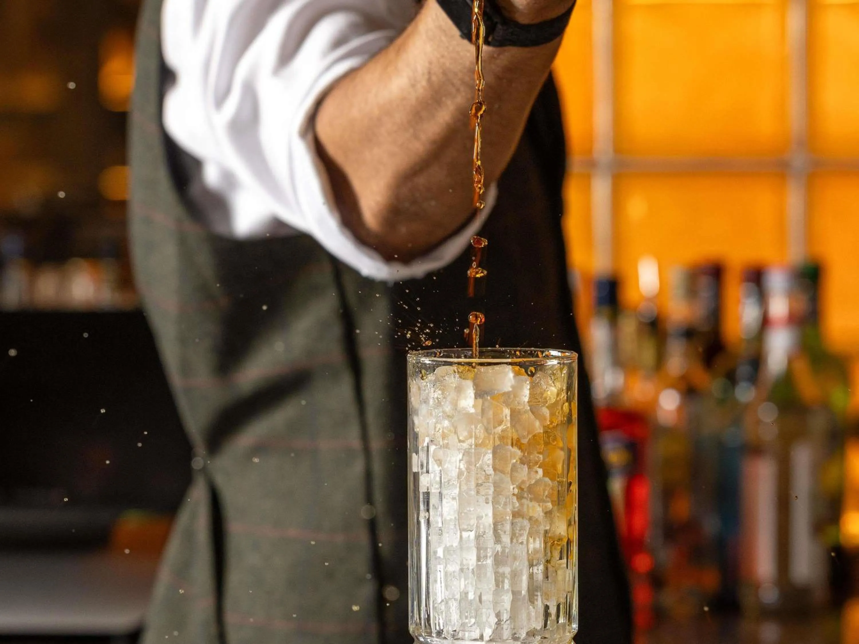 Lounge or bar in ibis London Earls Court