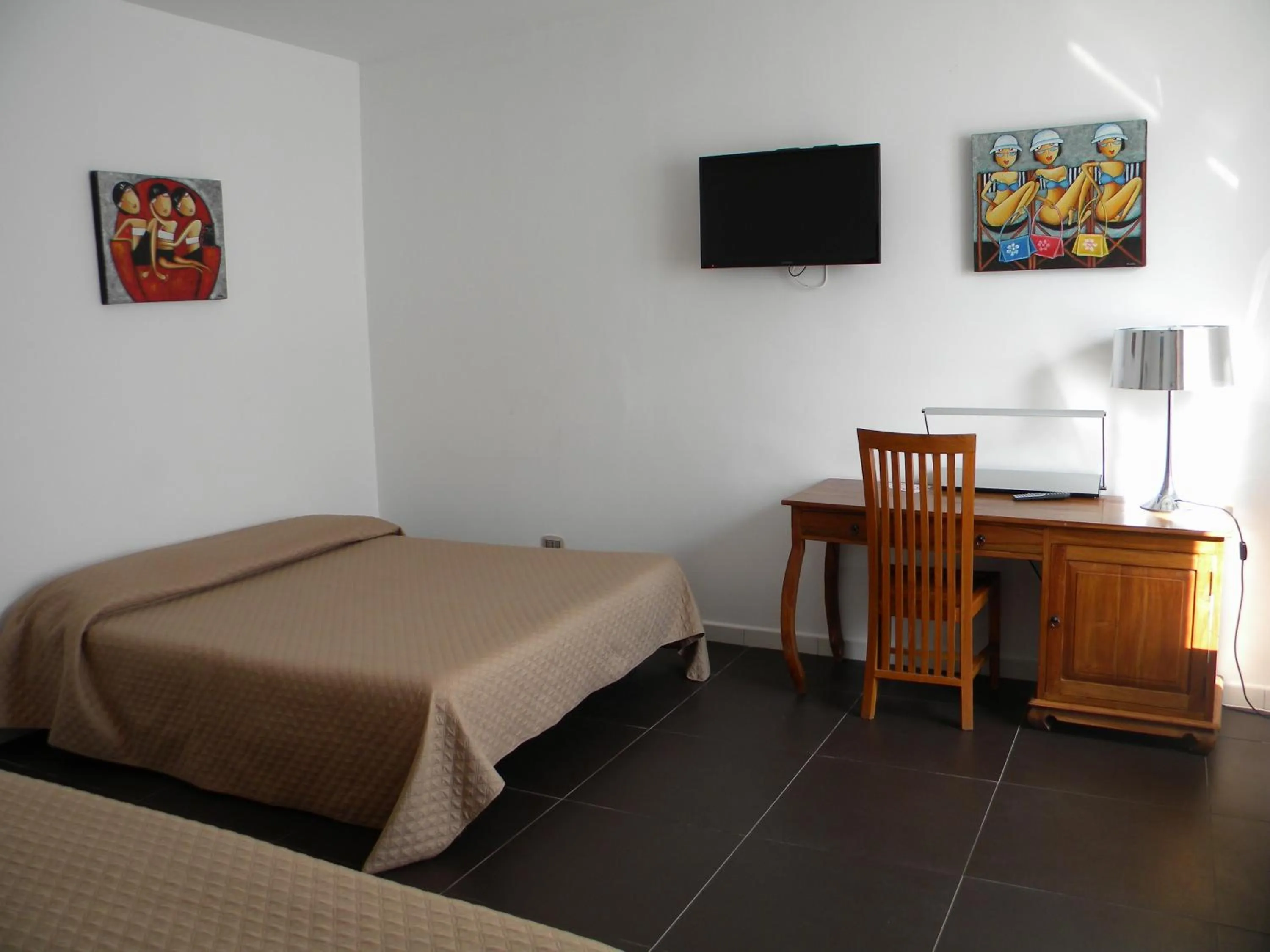 Bedroom, Bed in HOTEL GENOVA