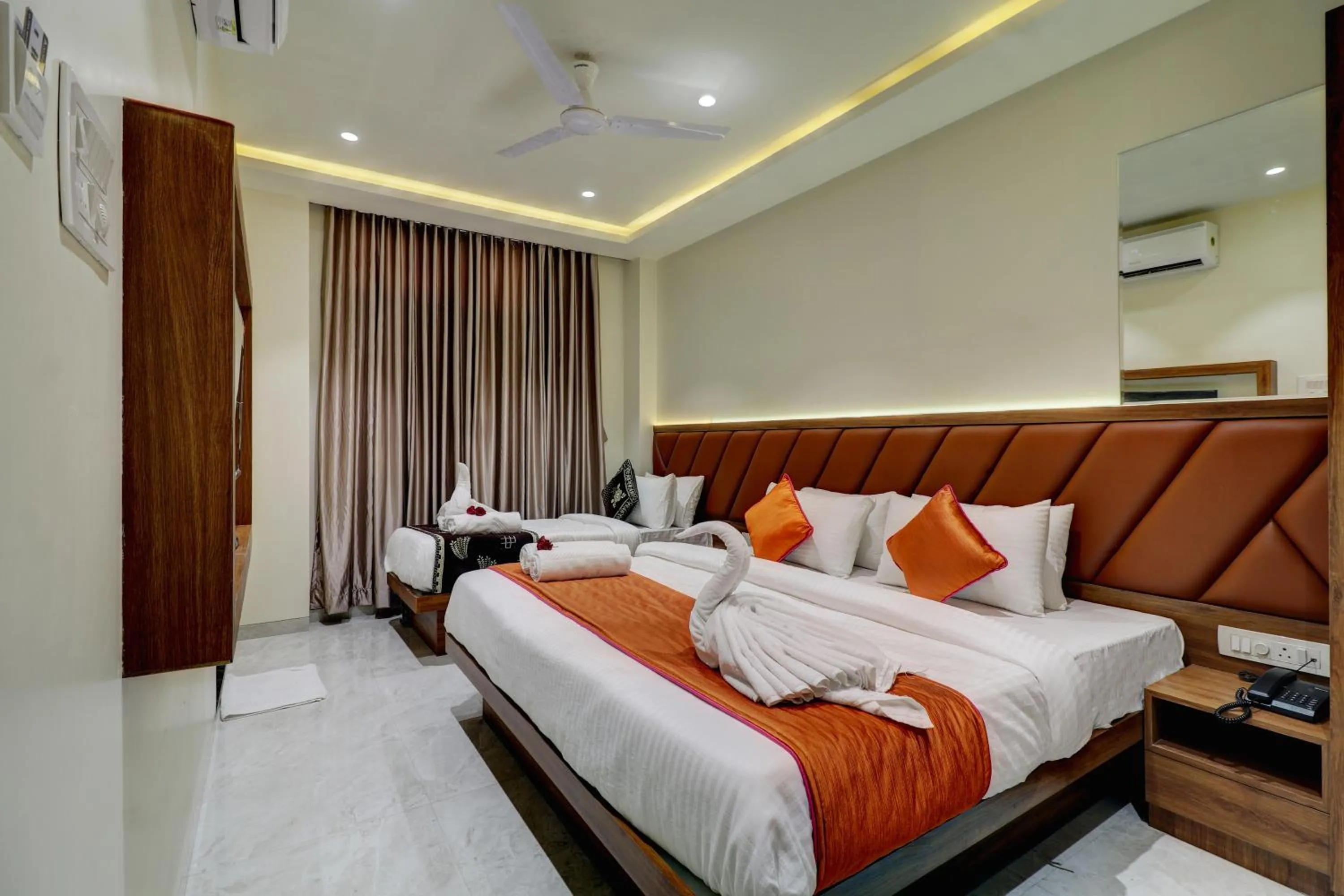 Photo of the whole room, Bed in Hotel Archith