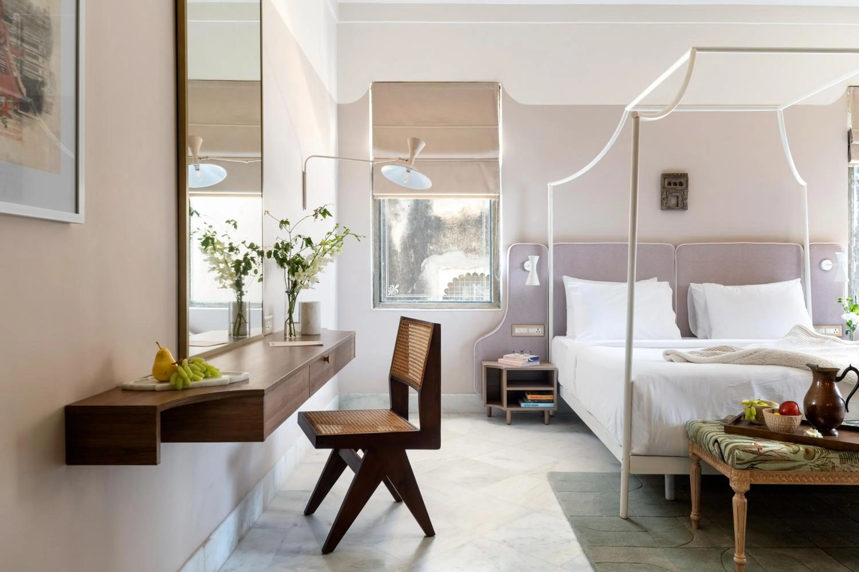 Bed in Manuscript - Jhilwara Haveli