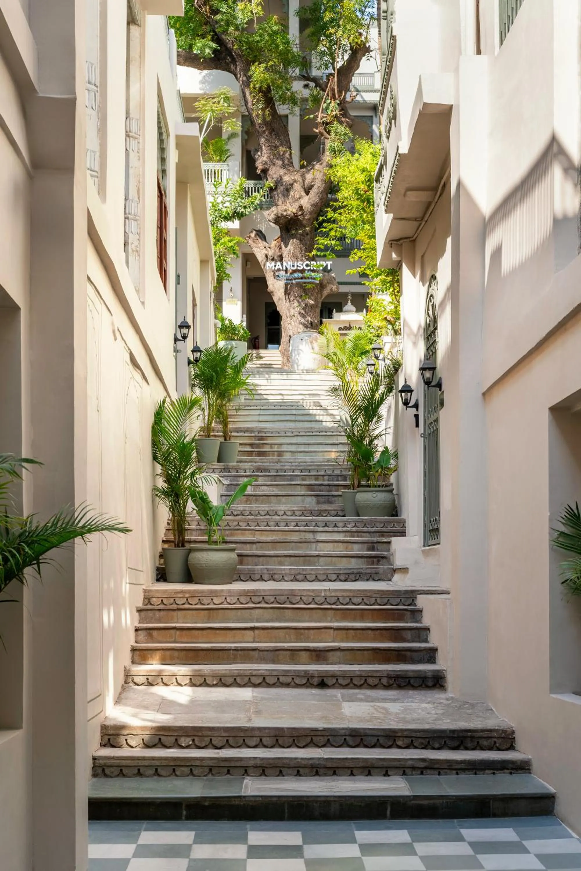 Facade/entrance in Manuscript - Jhilwara Haveli