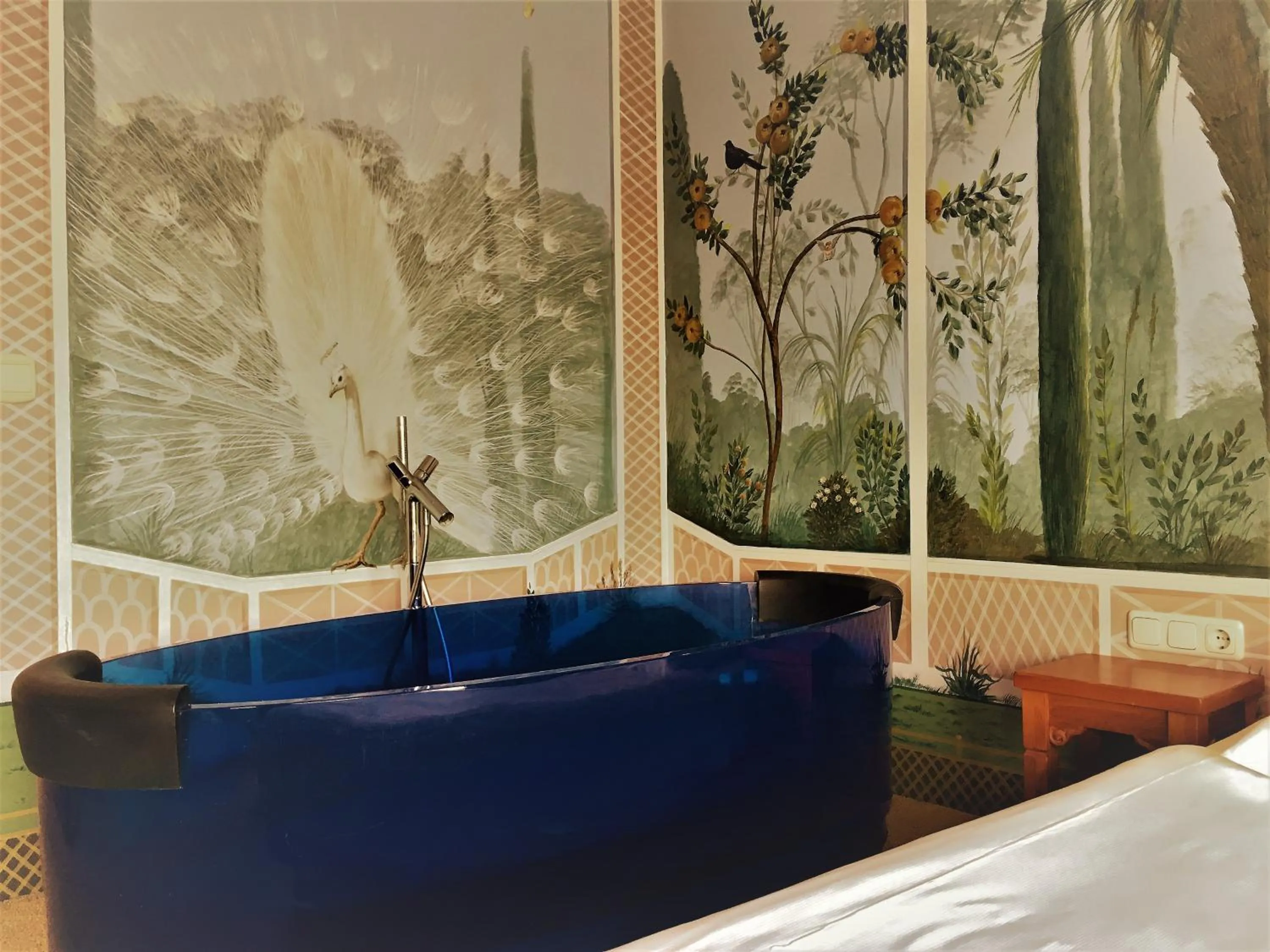 Decorative detail, Bed in Hotel Courage Nijmegen