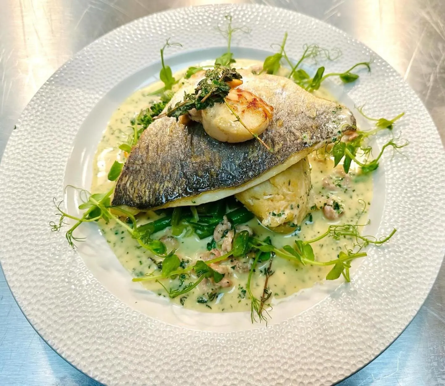 Restaurant/places to eat in The Gate Hangs High