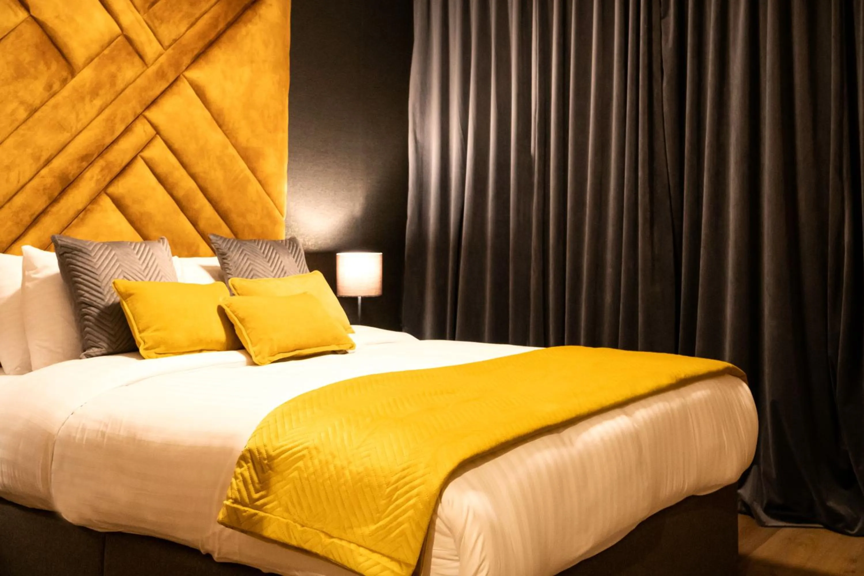 Bed in VCity ApartHotels Glasgow Central