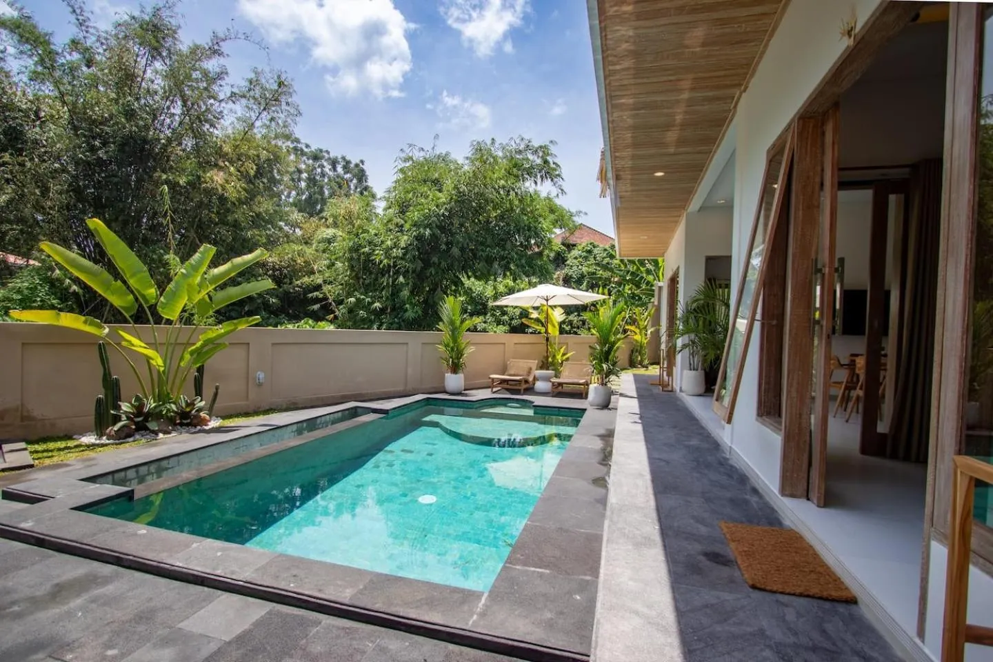 Property building in Umalas Jungle Villa- Amazing View Huge Pool Stay in Canggu