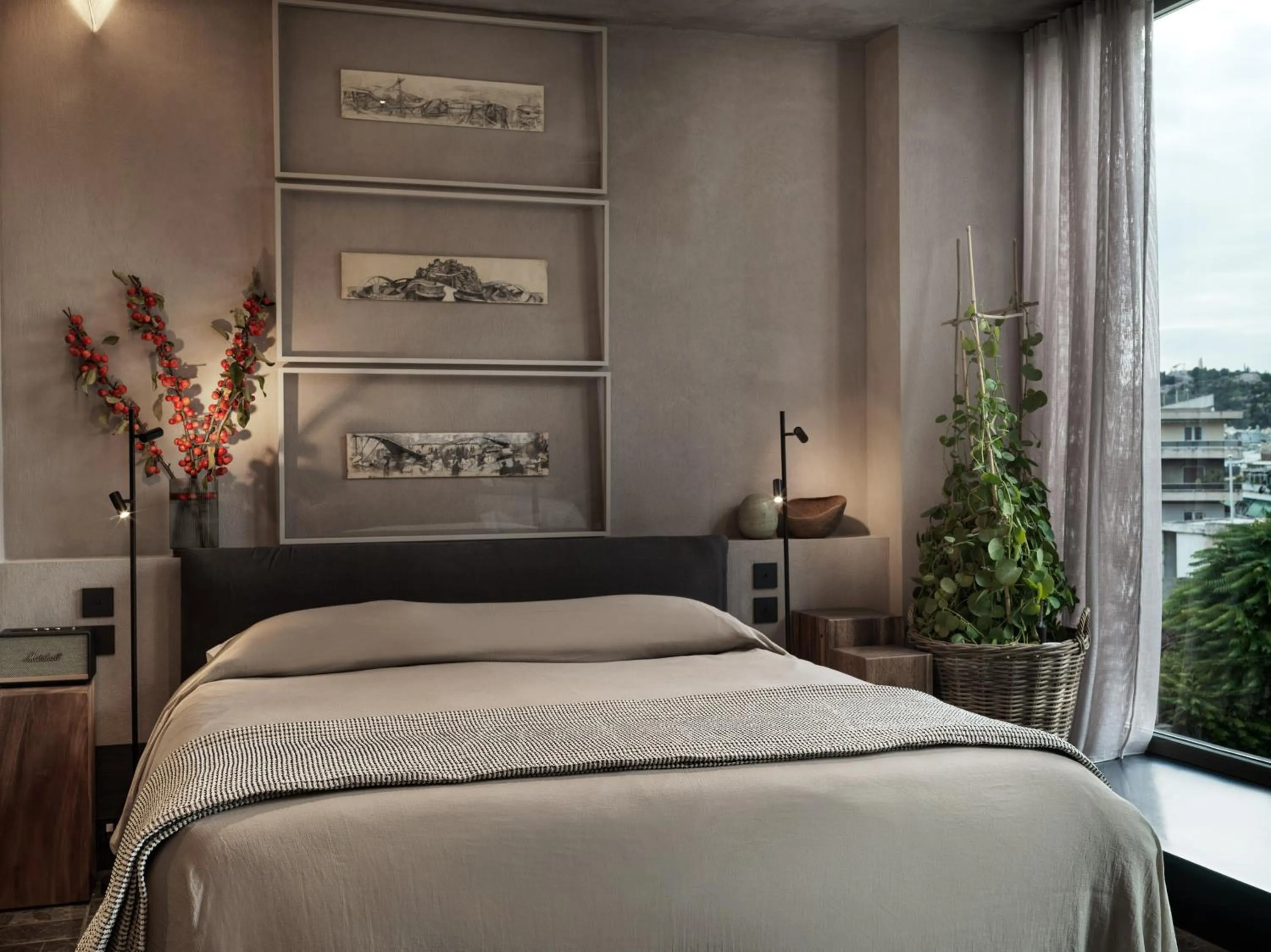 Bed in Monastik Living in Athina