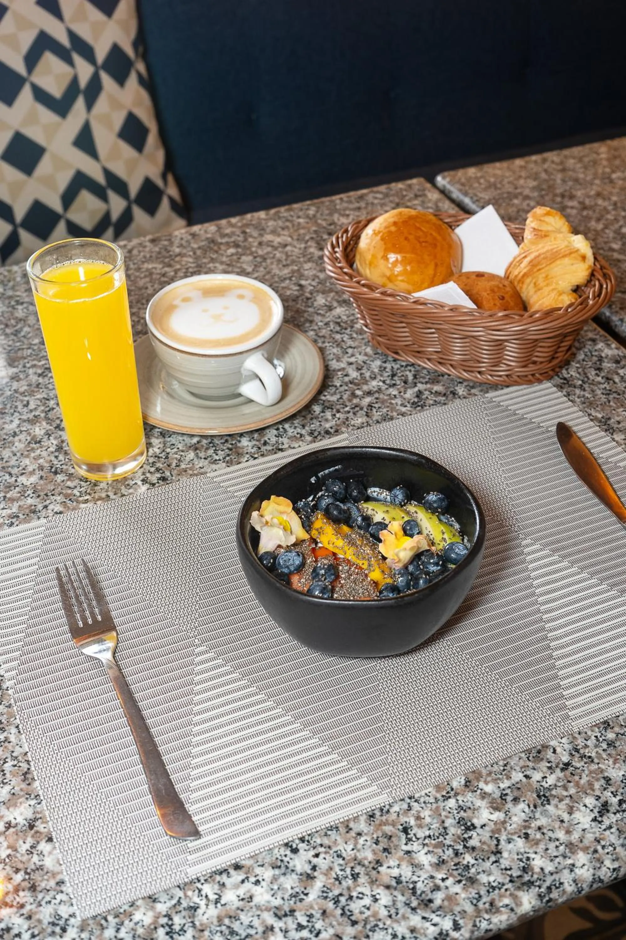 Breakfast in Hotel La Corada