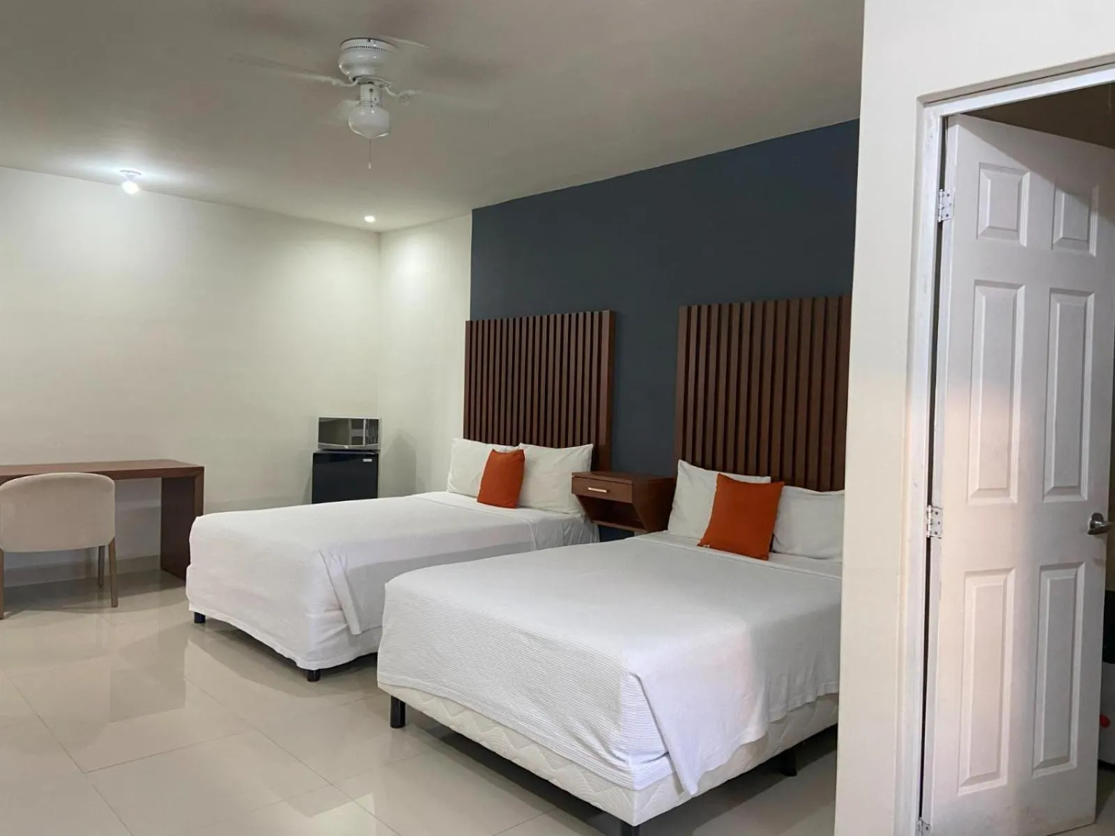 Bed in BED BED HOTEL CORREGIDORA