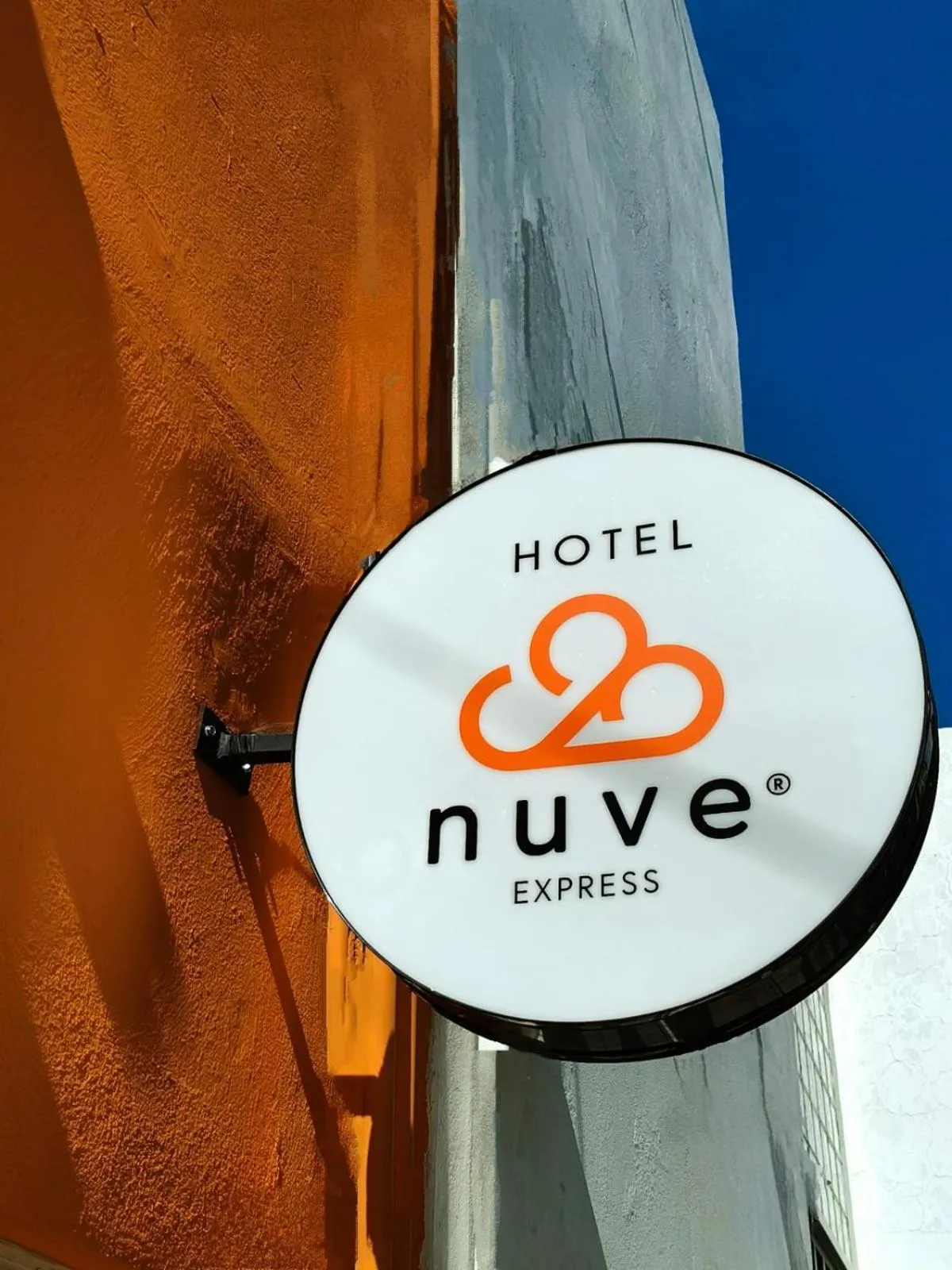 Property building in Hotel NUVE EXPRESS