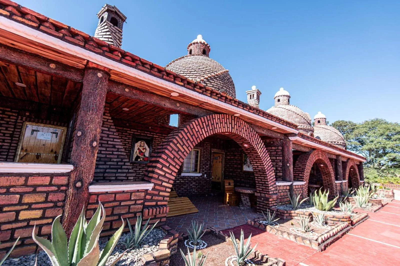 Property building in HOTEL & SPA LOS AGAVES Tepotzotlán