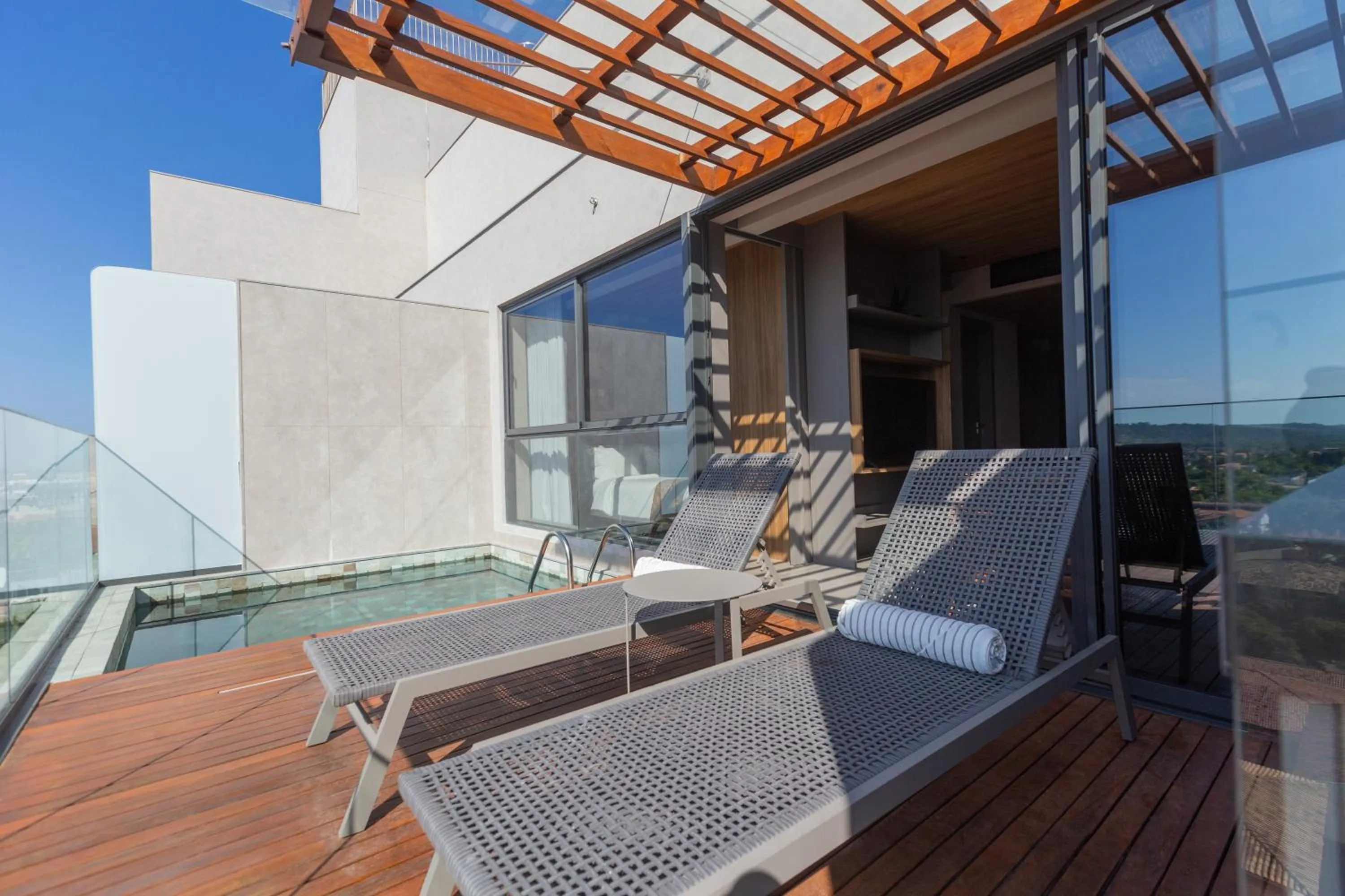 Swimming pool in Ritz Barra de São Miguel