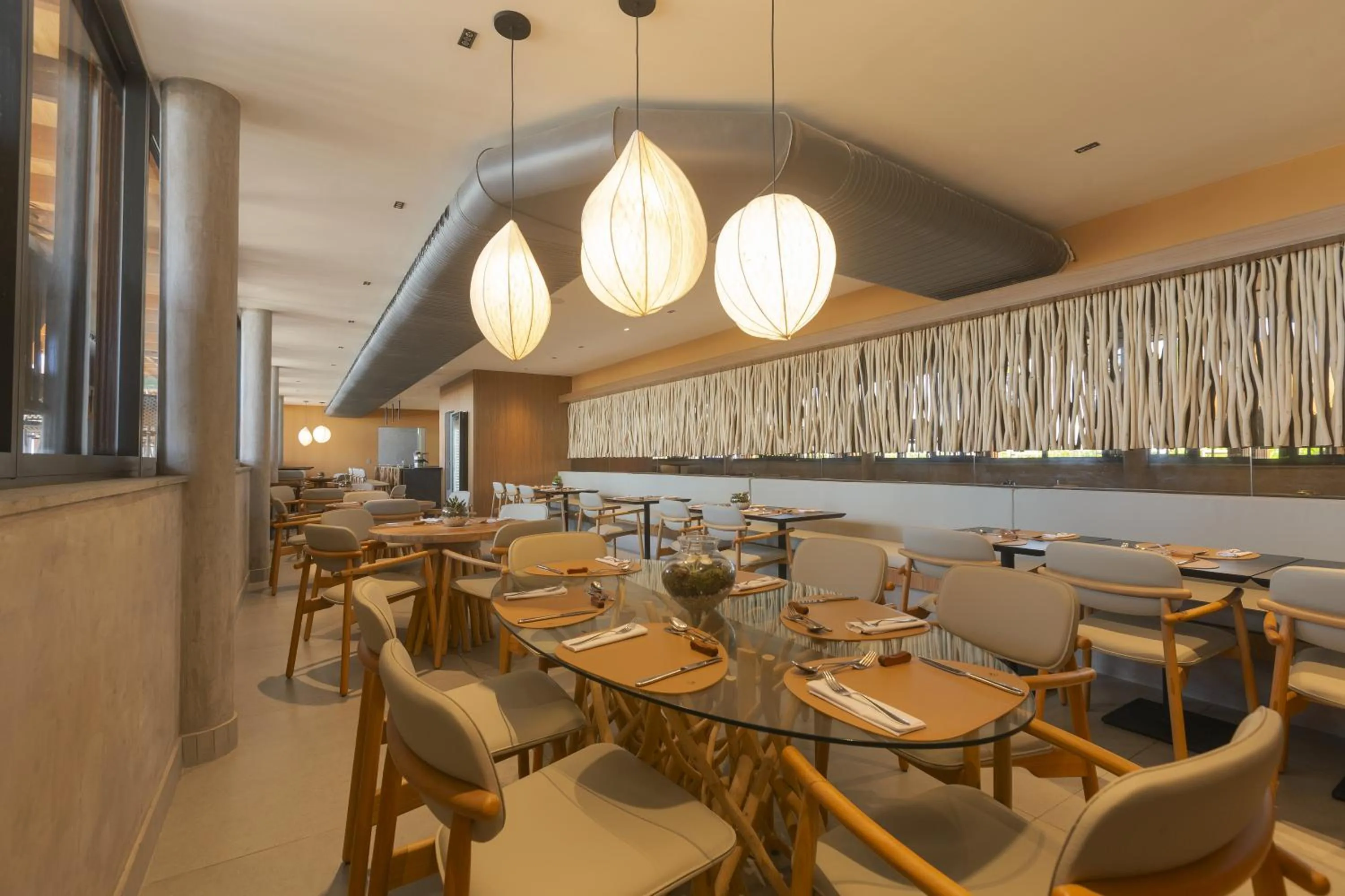 Restaurant/places to eat in Ritz Barra de São Miguel