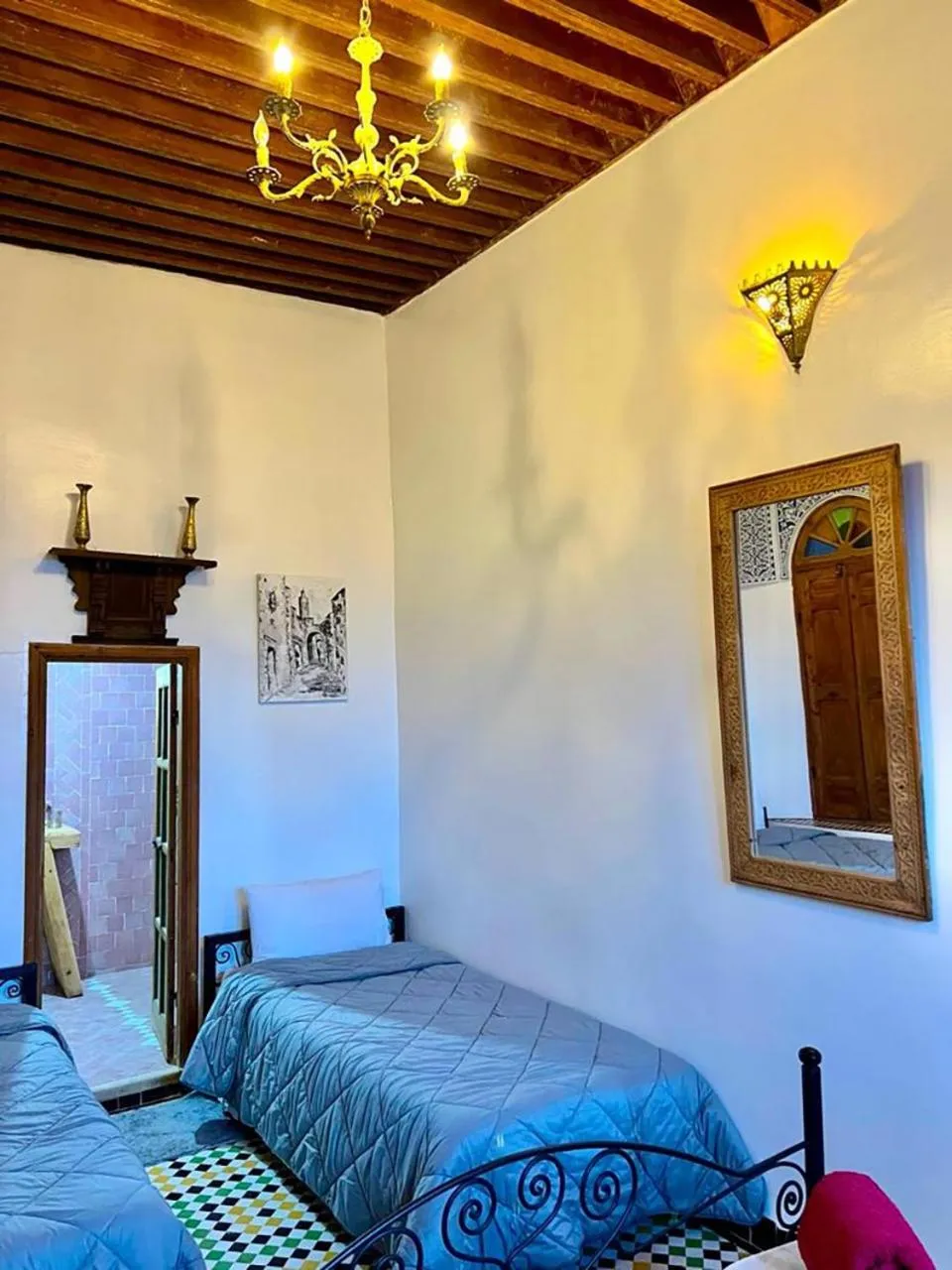 Property building, Bed in DAR Naima